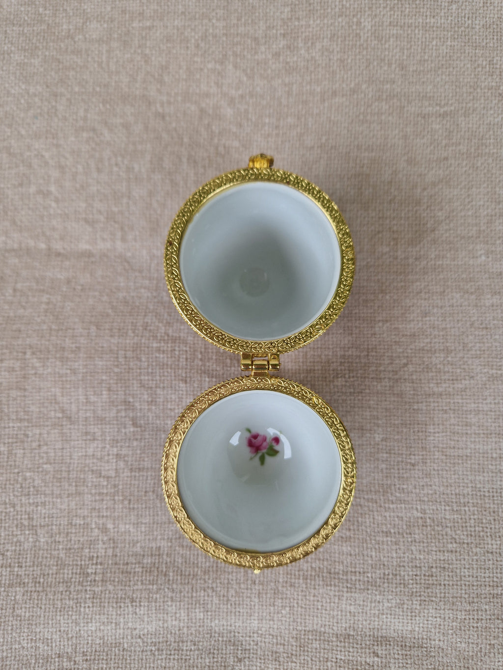 Vintage Porcelain Egg Trinket Box | Cobalt Blue Scale Pattern & Rose Bouquet | Gold Filigree Frame | Hand Made