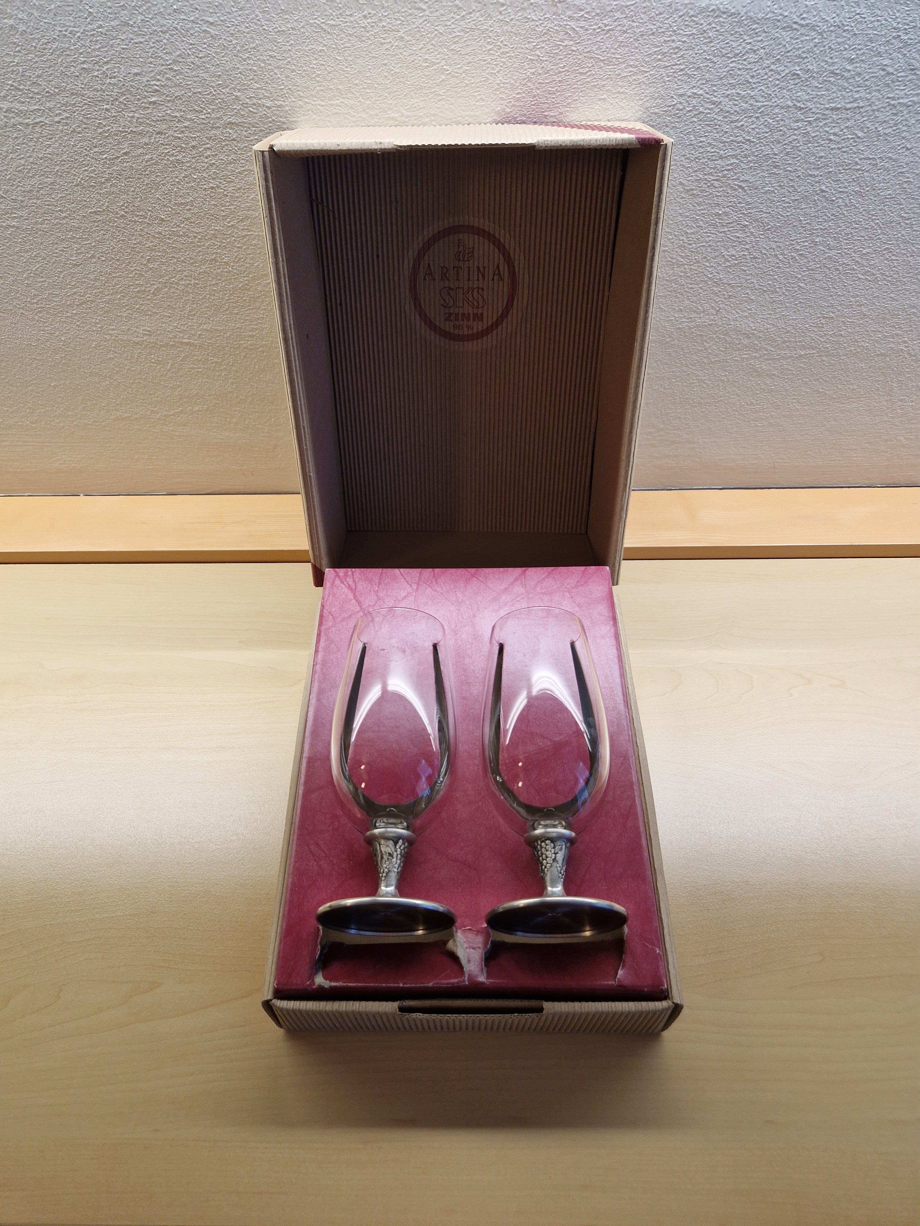 Vintage Artina SKS Austria — Pair of Crystal Wine Glasses with 95% Pewter (Zinn) Base | Grape Vine Stem | Original Box