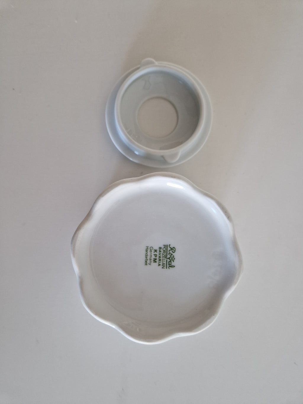 Vintage Royal KPM Bavaria Porcelain Hair Receiver, Floral Vanity Pot, 8 cm