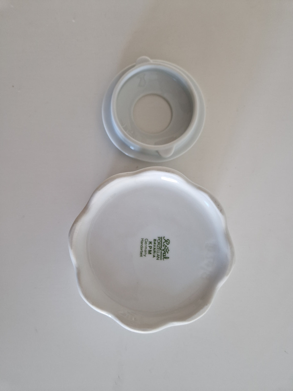 Vintage Royal KPM Bavaria Porcelain Hair Receiver, Floral Vanity Pot, 8 cm