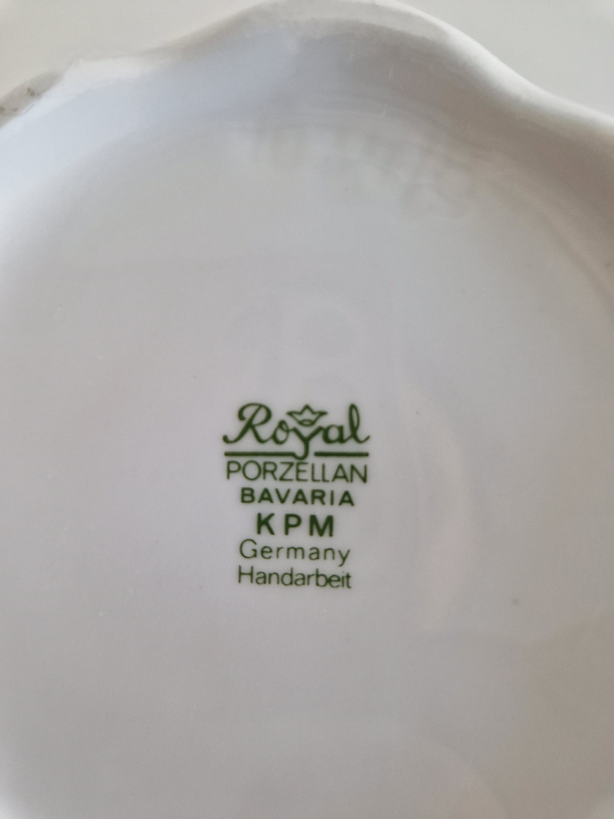 Vintage Royal KPM Bavaria Porcelain Hair Receiver, Floral Vanity Pot, 8 cm