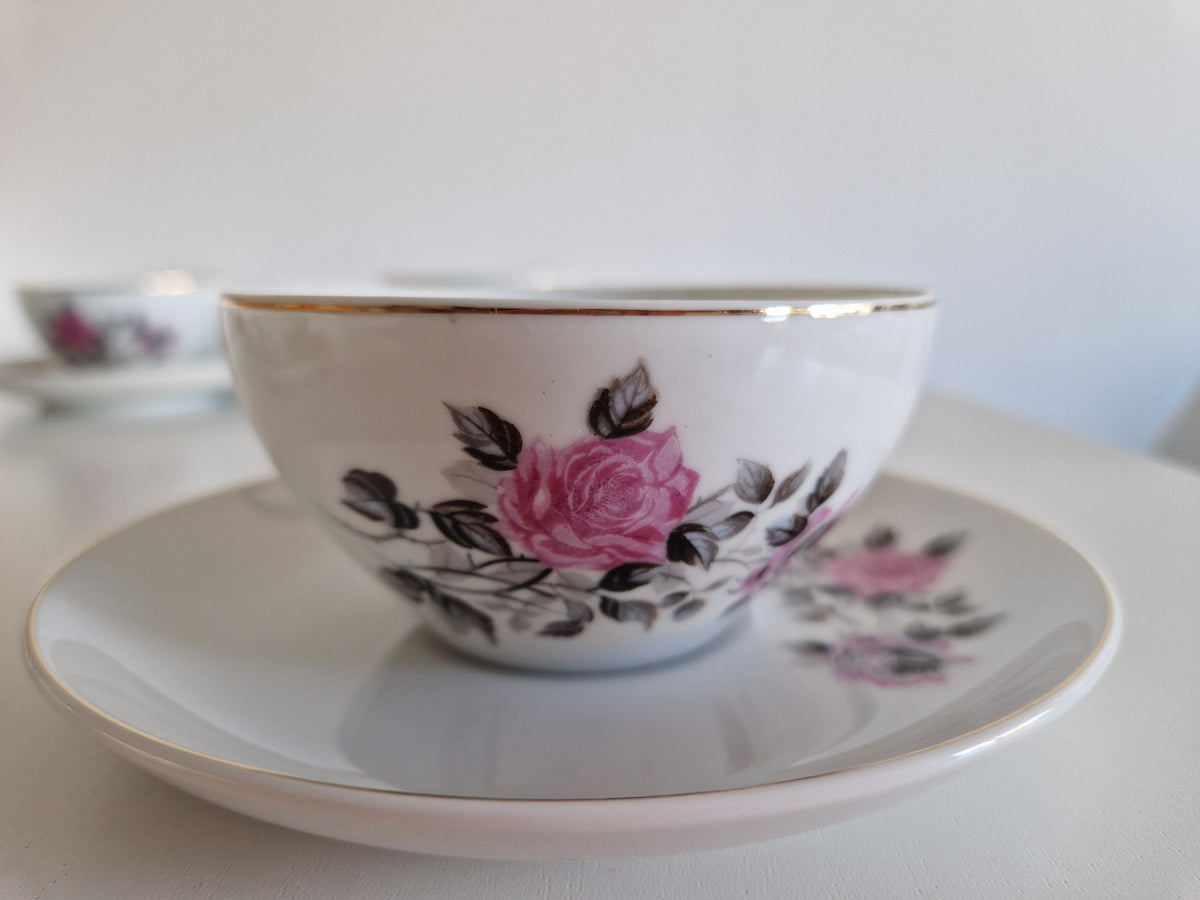 Vintage Japanese Porcelain Tea Set, Mount Fuji Mark (Daiko/Taiko), Hand-Painted Pink Roses, Gold Trim, Mid-Century Tea Service