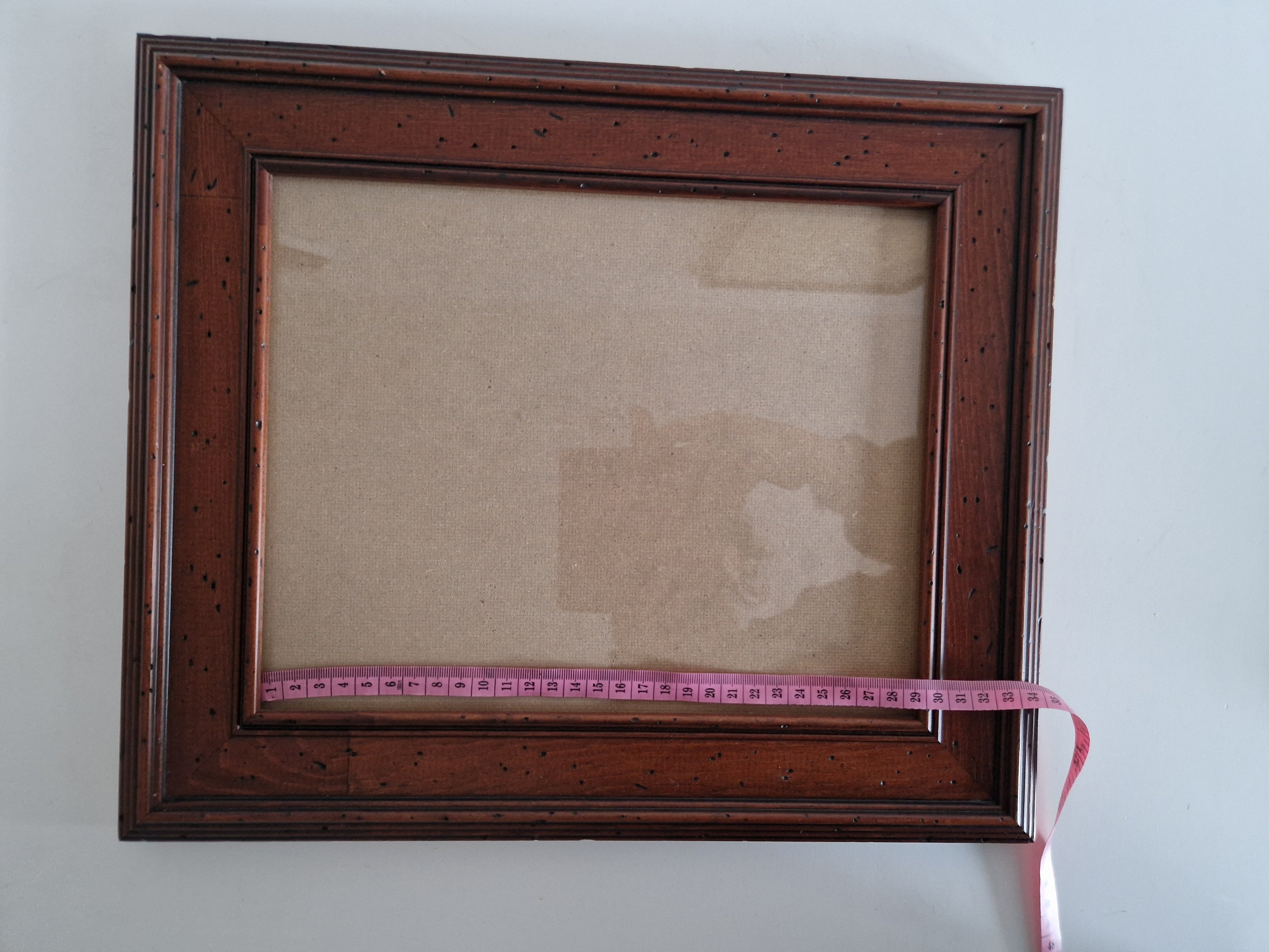 Cadre photo ancien en bois avec vitre – Acajou, texture vermoulue