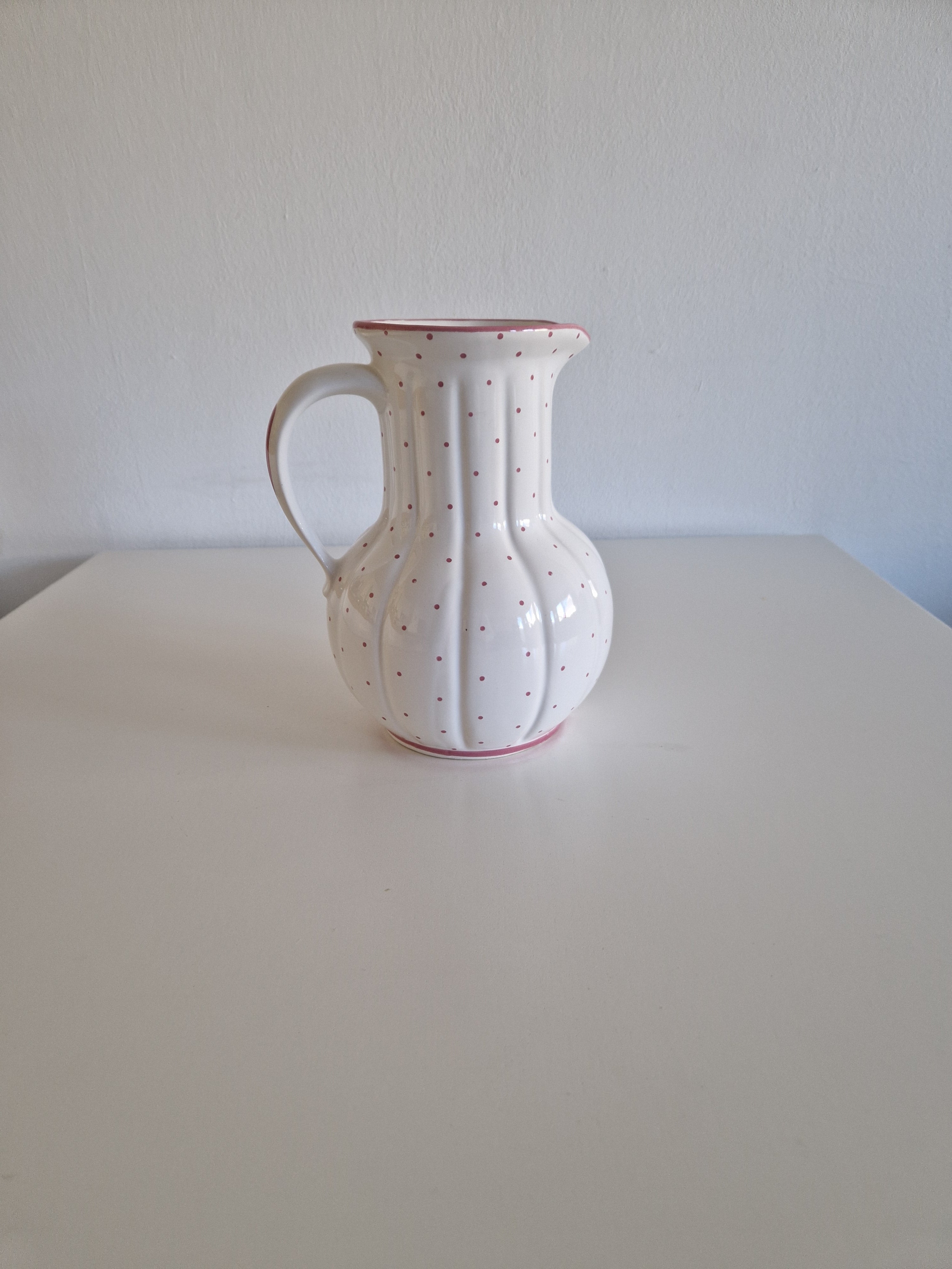 Vintage Gmundner Keramik Jug | Rotgeflammt Red Dot Pattern | Ribbed Lobed Form | Model 560, c. Mid-20th Century