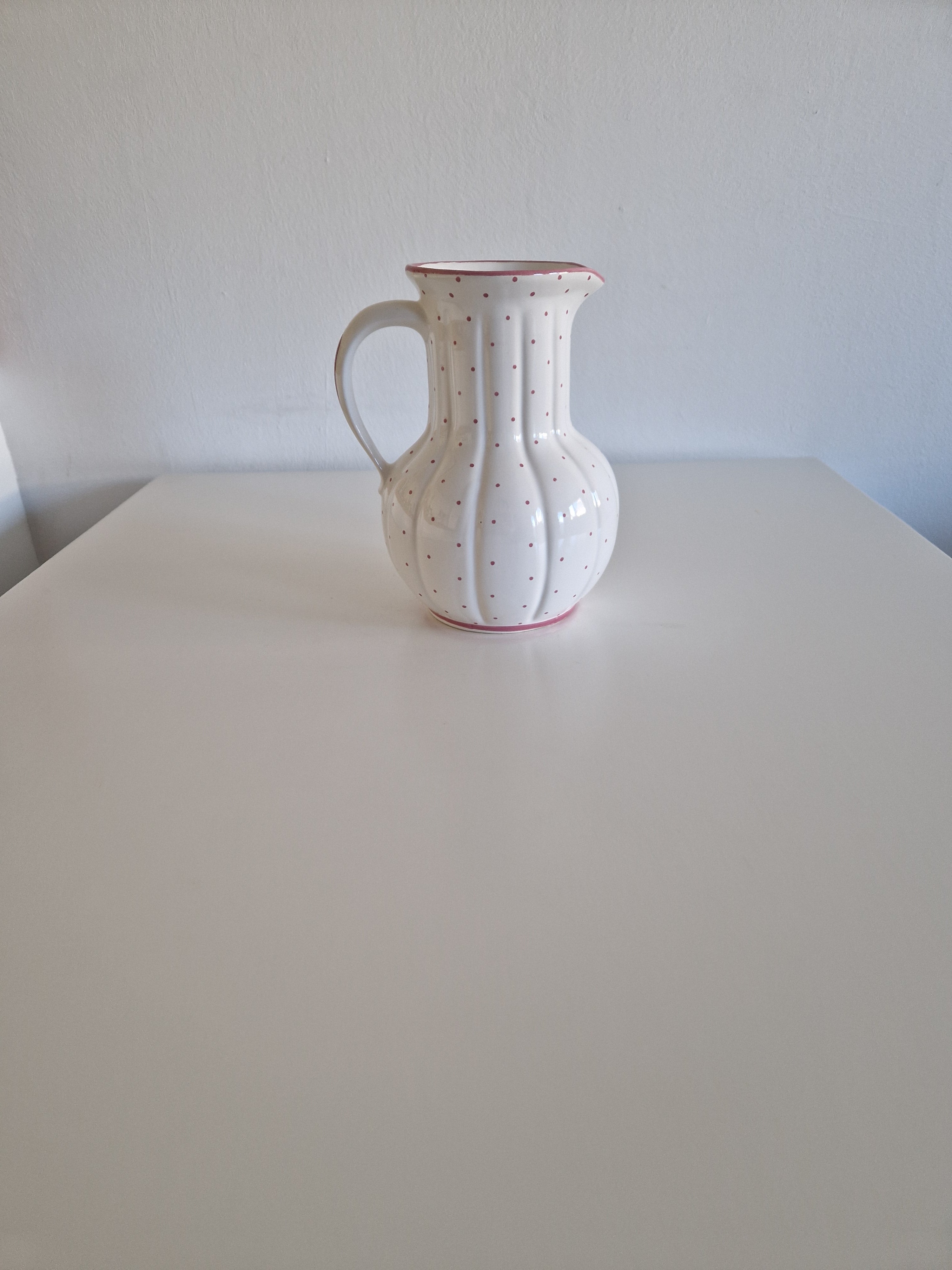 Vintage Gmundner Keramik Jug | Rotgeflammt Red Dot Pattern | Ribbed Lobed Form | Model 560, c. Mid-20th Century