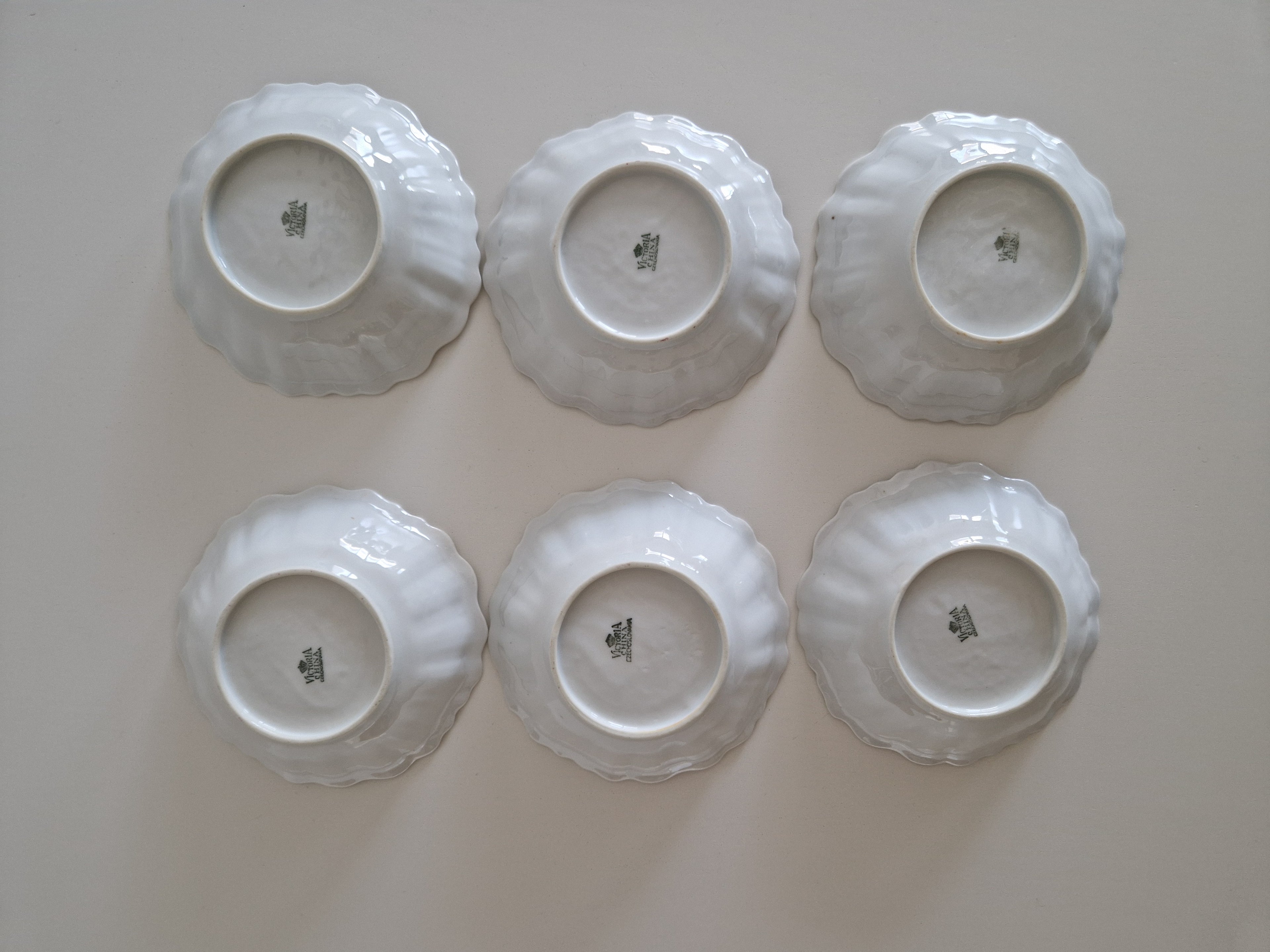 Set of 6 Antique Bohemian Porcelain Bowls – Victoria Austria, Pink Roses