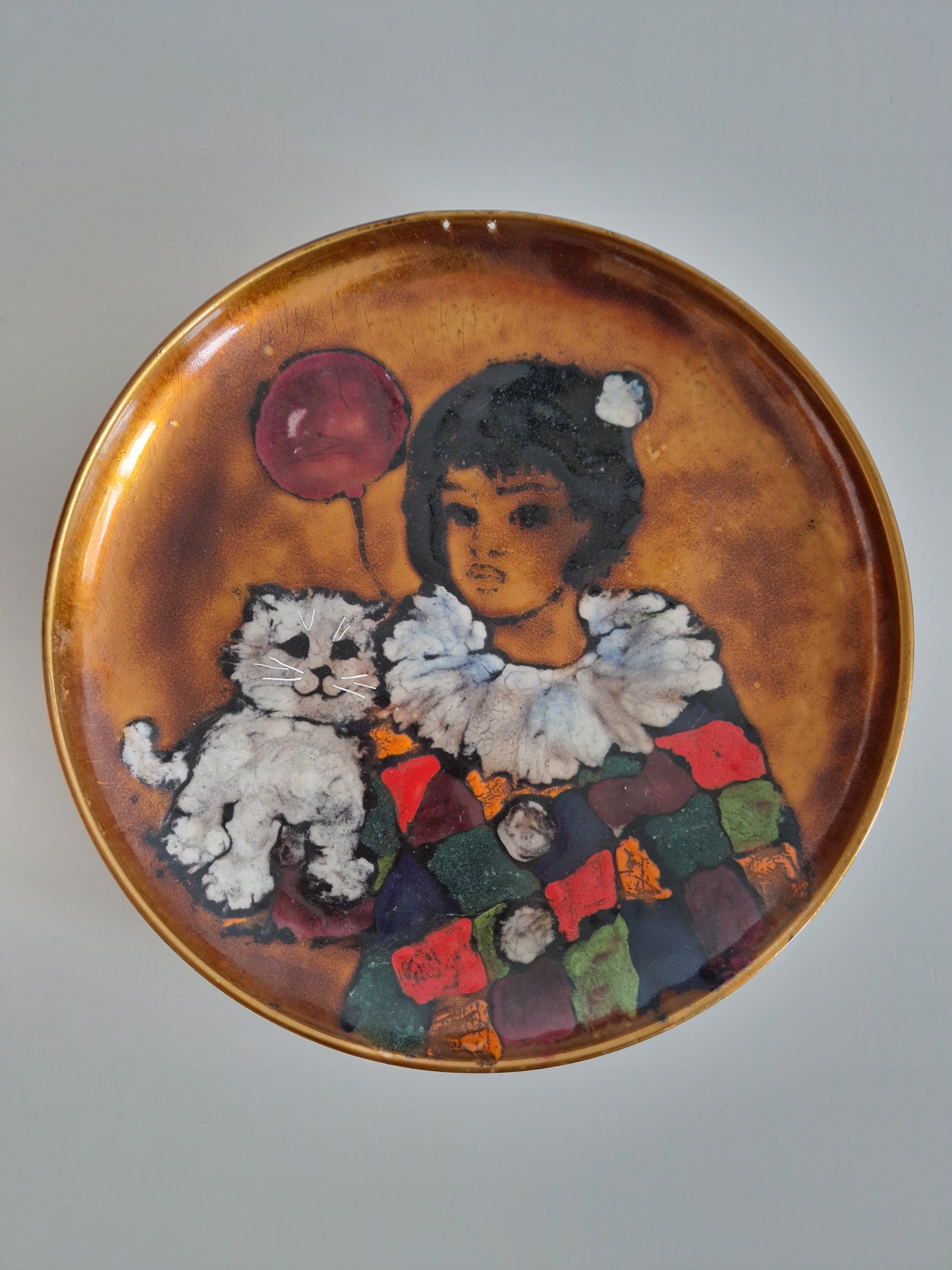 Vintage Dekoteller aus Bronze – Mädchen mit Ballon, 28 cm