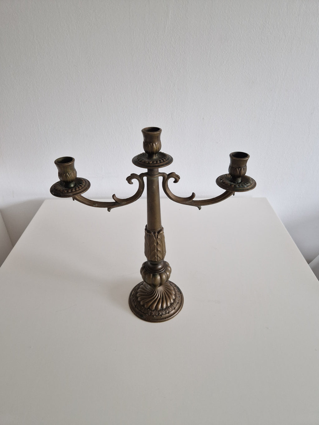 Antique Brass 3-Arm Candelabra – Empire Neoclassical, Acanthus & Gadroon Detail
