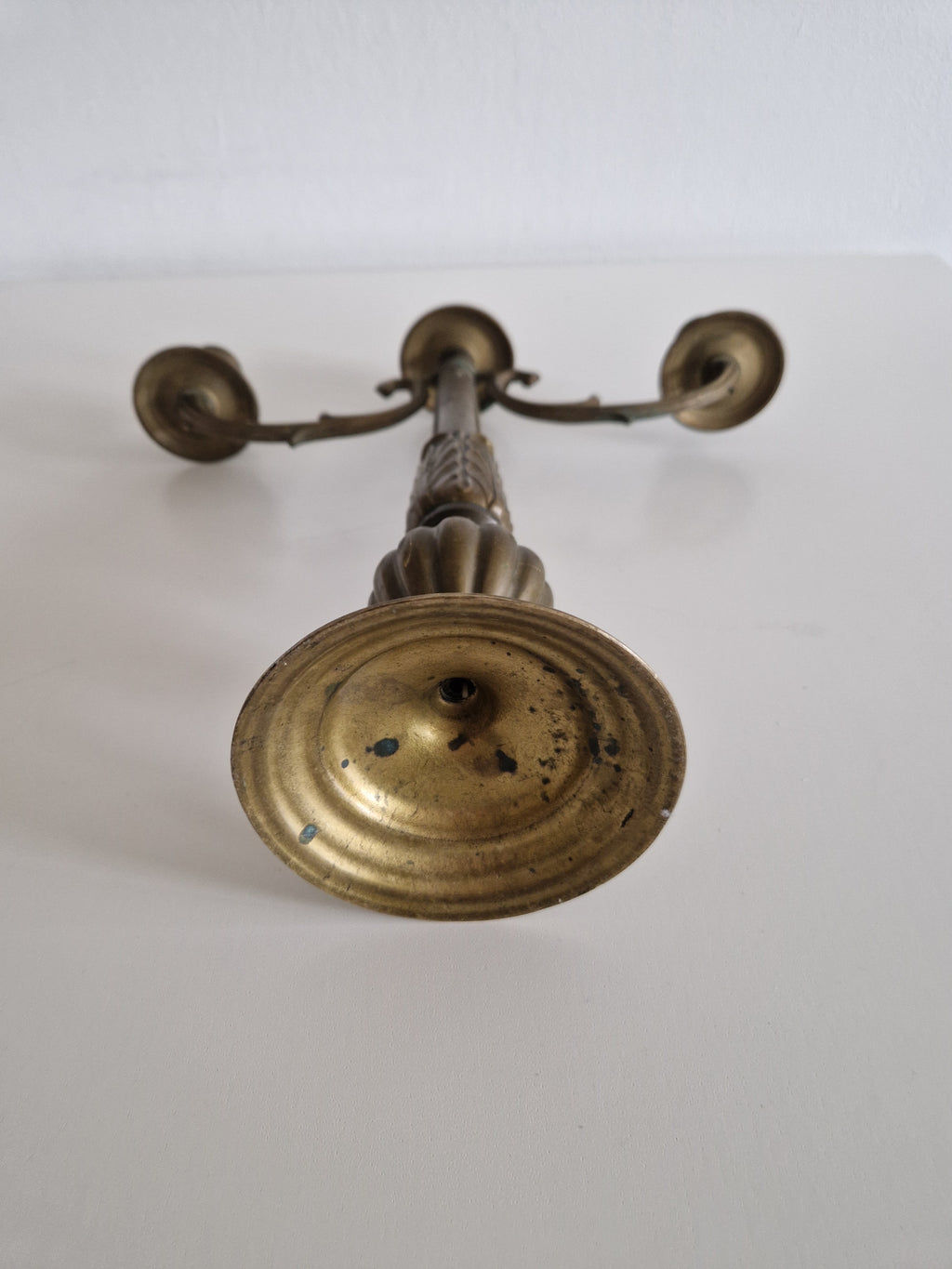 Antique Brass 3-Arm Candelabra – Empire Neoclassical, Acanthus & Gadroon Detail