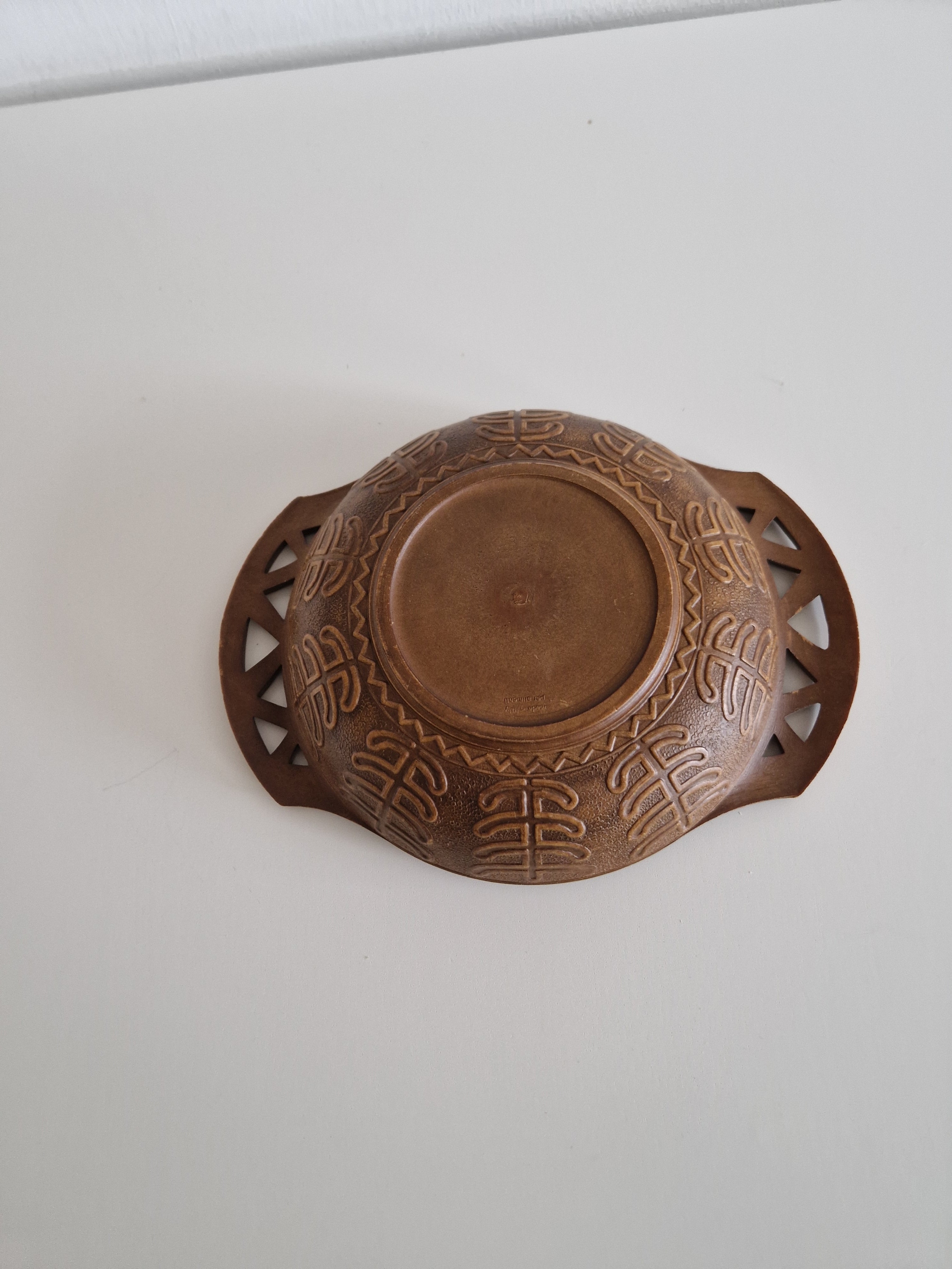 Vintage Mid-Century Italian Hand-Carved Wooden Bowl with Pierced Handles — Celtic Knotwork, Made in Italy
