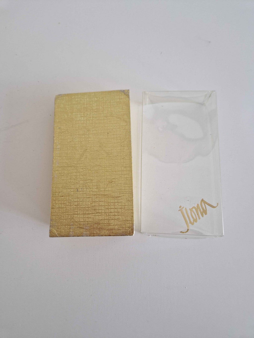 Vintage Ilona Perfume Atomiser: Exquisite Mid-Century Vanity Collectible with Original Box