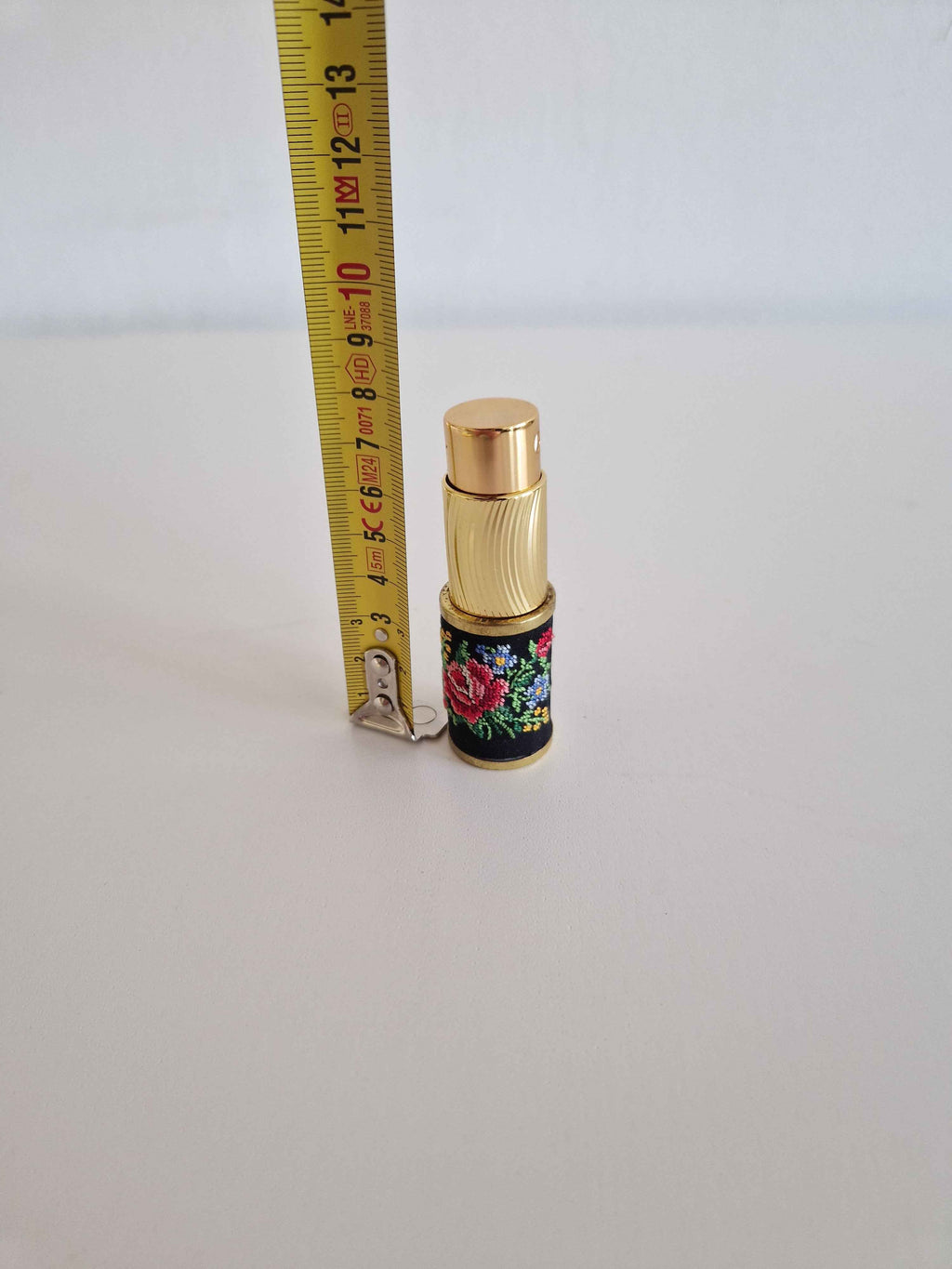 Vintage Ilona Perfume Atomiser: Exquisite Mid-Century Vanity Collectible with Original Box