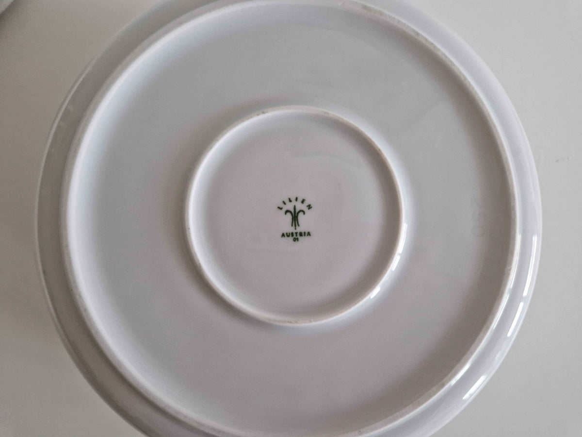 Vintage Porcelain Soup Tureen by Lilien Porzellan Austria - Timeless Elegance for Your Table