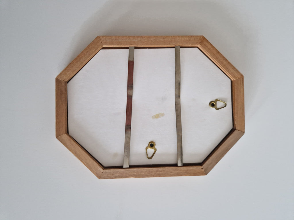 Cadre photo octogonal en bois vintage | Noyer miel | 22×17cm | Prêt à accrocher