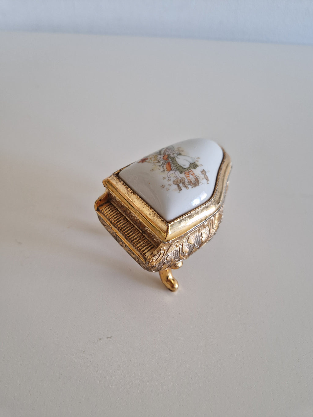 Vintage Miniature Grand Piano Trinket Box — Porcelain Lid, Gold-Tone Metal, Made in Japan