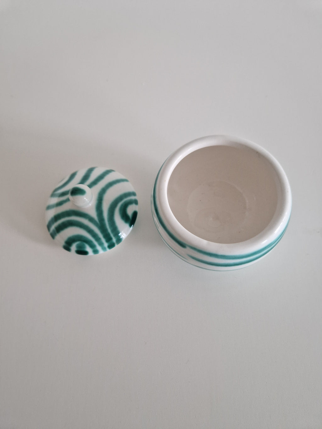 Gmunden Keramik Sugar Bowl — Green Stripe (Grüngeflammt), Made in Austria