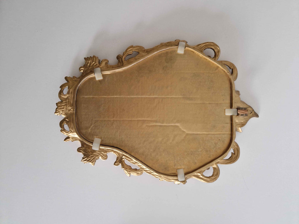 Transform Your Space with the Exquisite Rococo Gilt Wall Mirror
