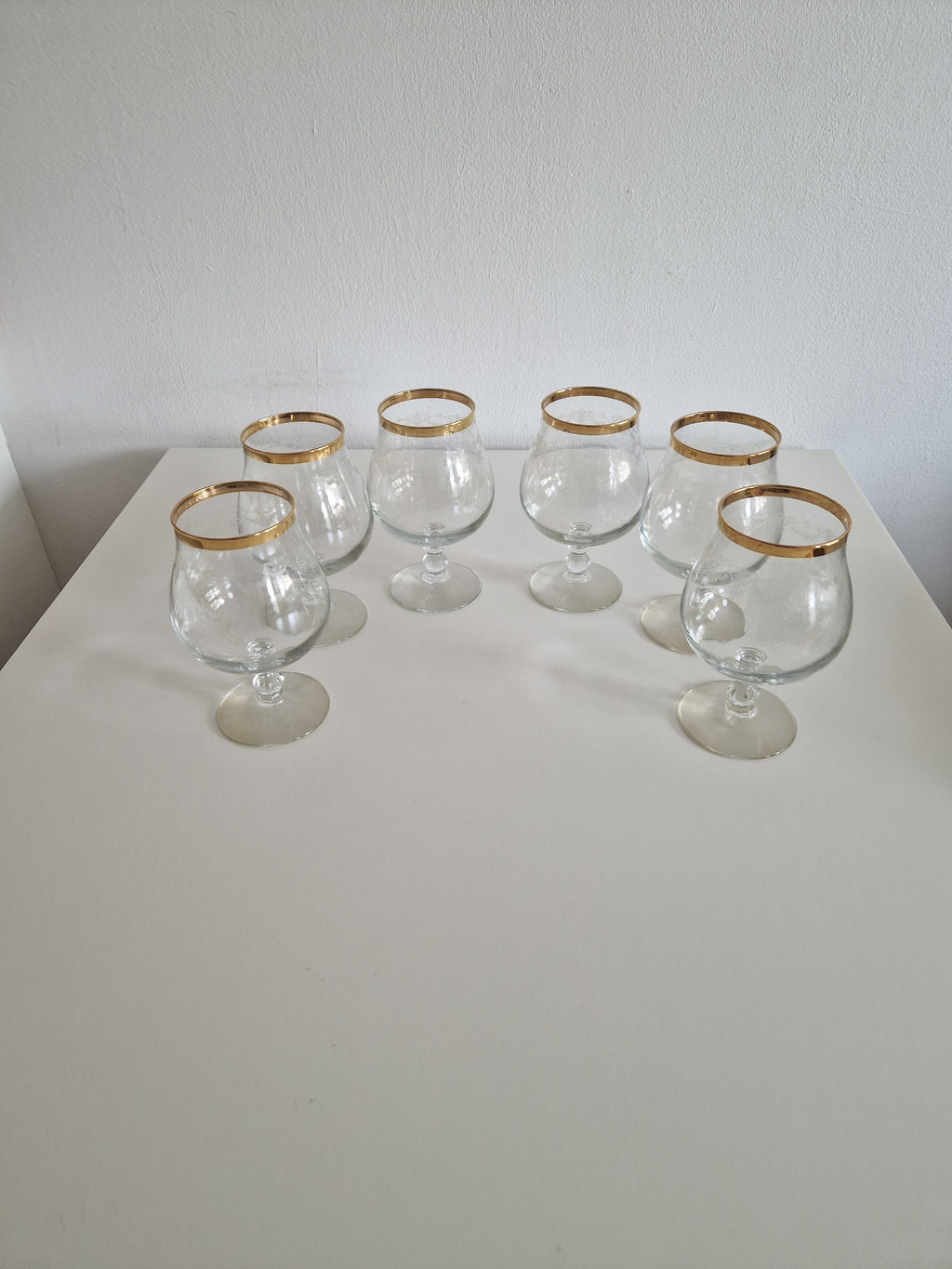 Lot de 6 verres à cognac ballon vintage en verre gravé avec bord doré | Superbe état