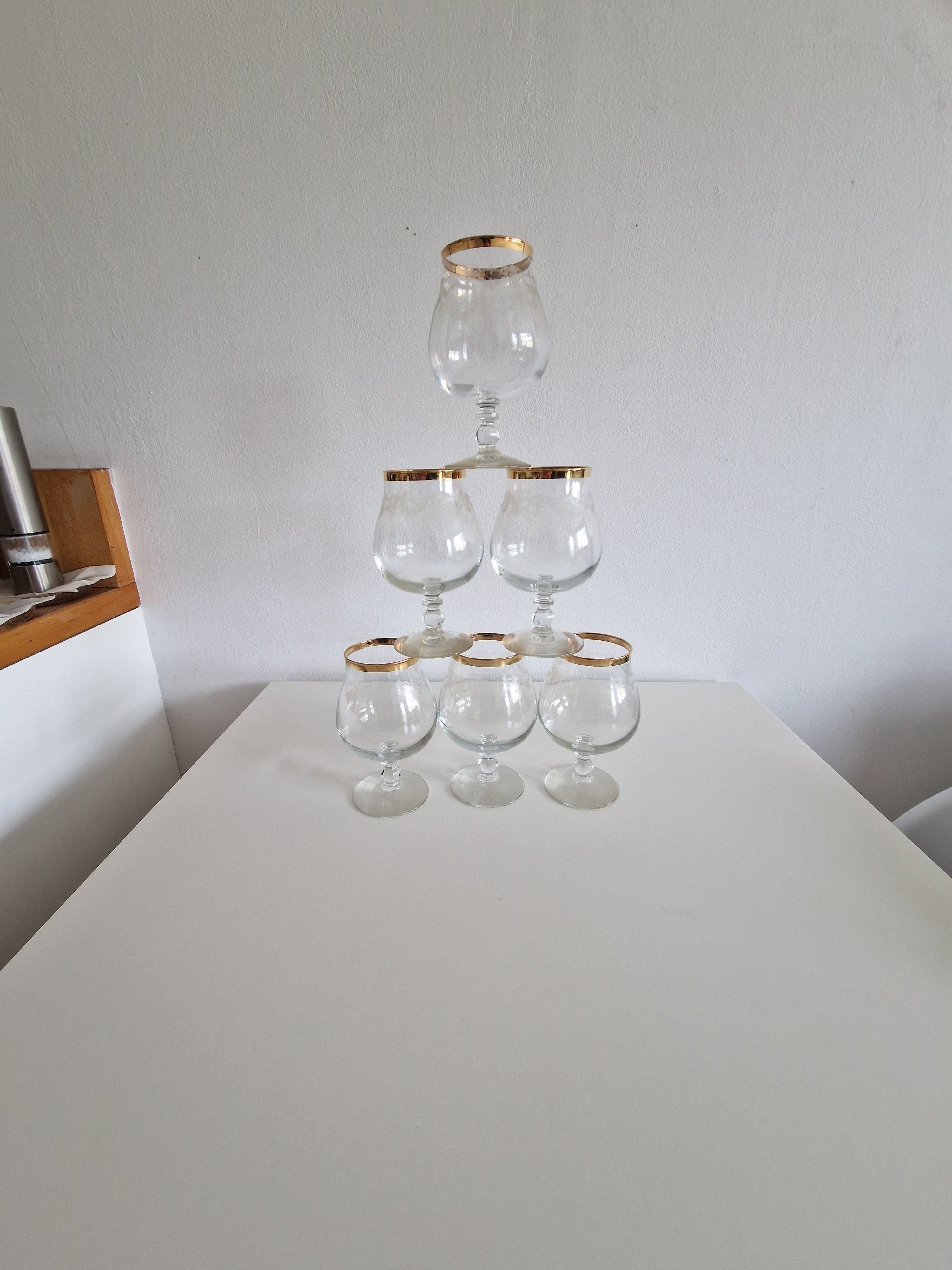 Lot de 6 verres à cognac ballon vintage en verre gravé avec bord doré | Superbe état