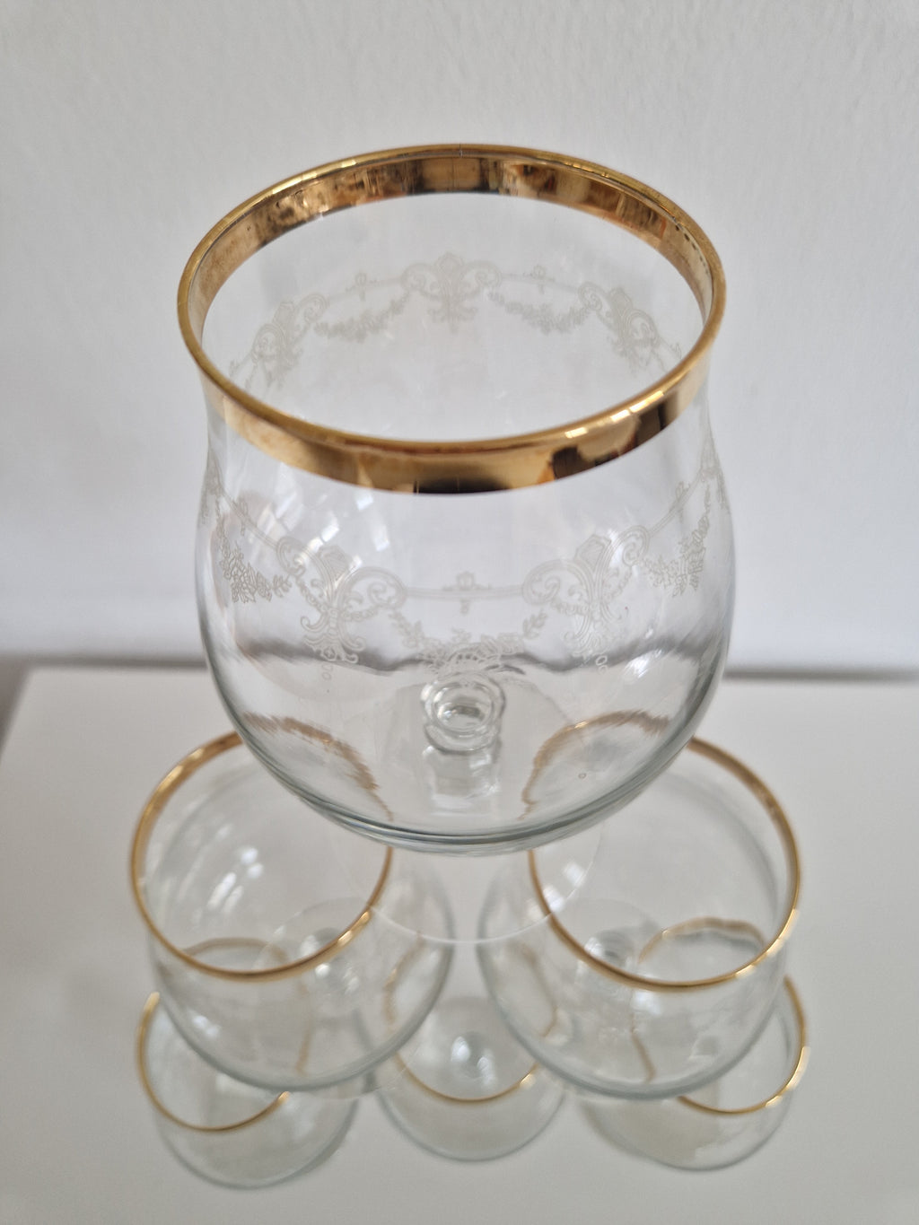 Lot de 6 verres à cognac ballon vintage en verre gravé avec bord doré | Superbe état
