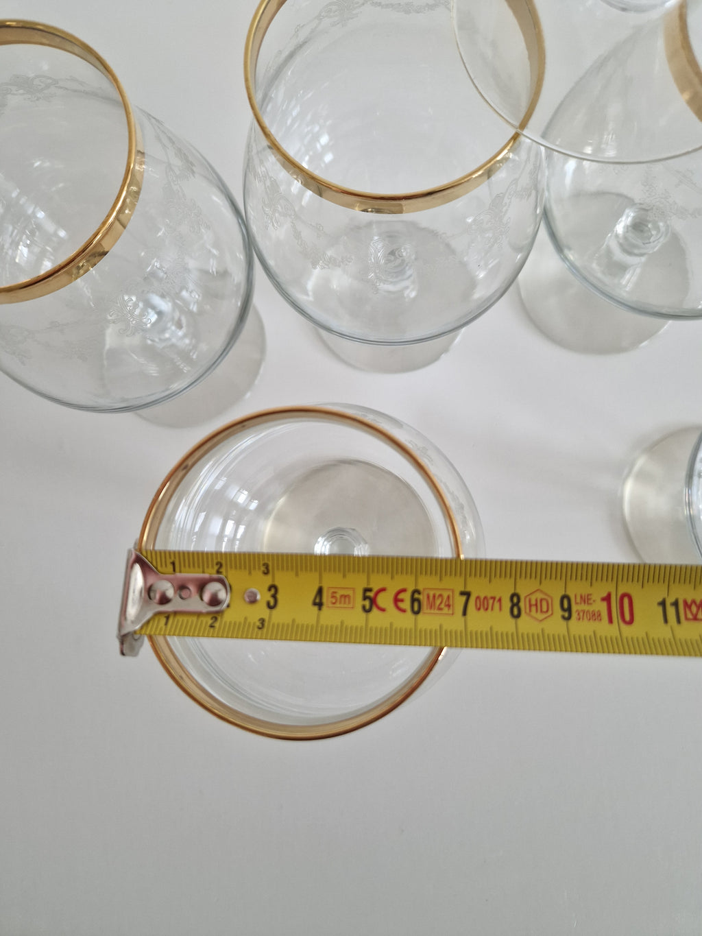 Lot de 6 verres à cognac ballon vintage en verre gravé avec bord doré | Superbe état