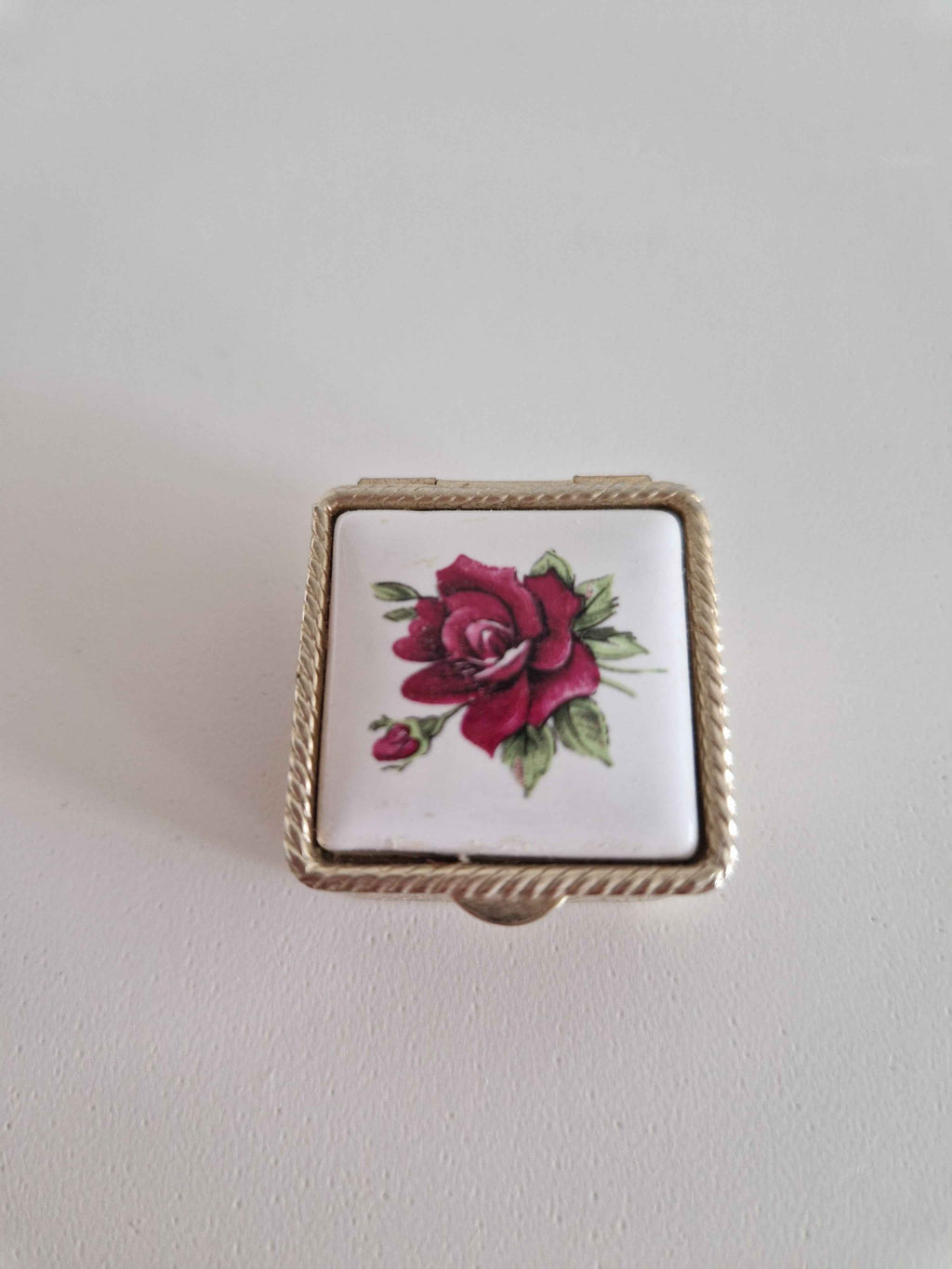 Charming Vintage Pill Box with Porcelain Rose Lid & Engraved Scrollwork