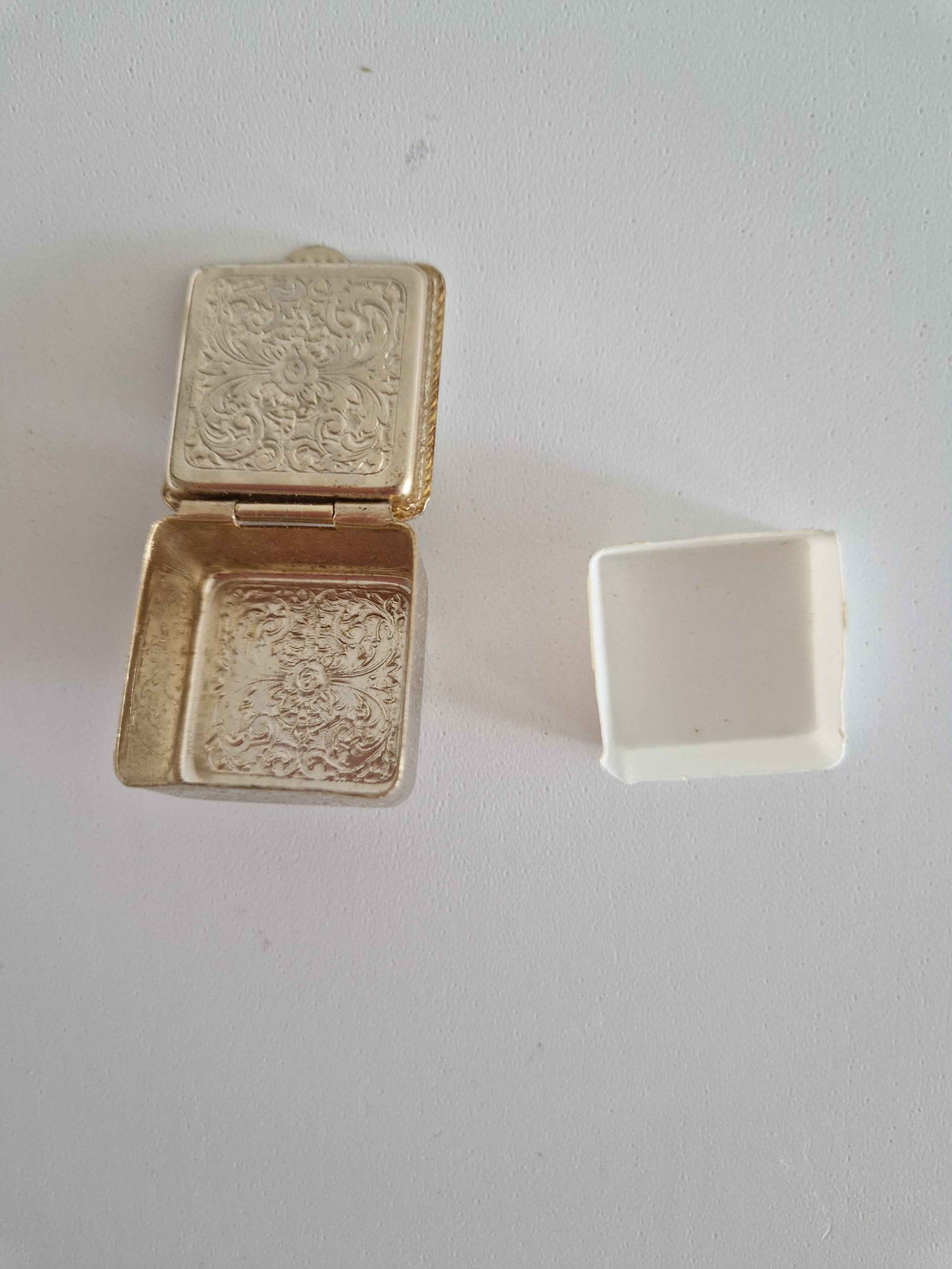 Charming Vintage Pill Box with Porcelain Rose Lid & Engraved Scrollwork
