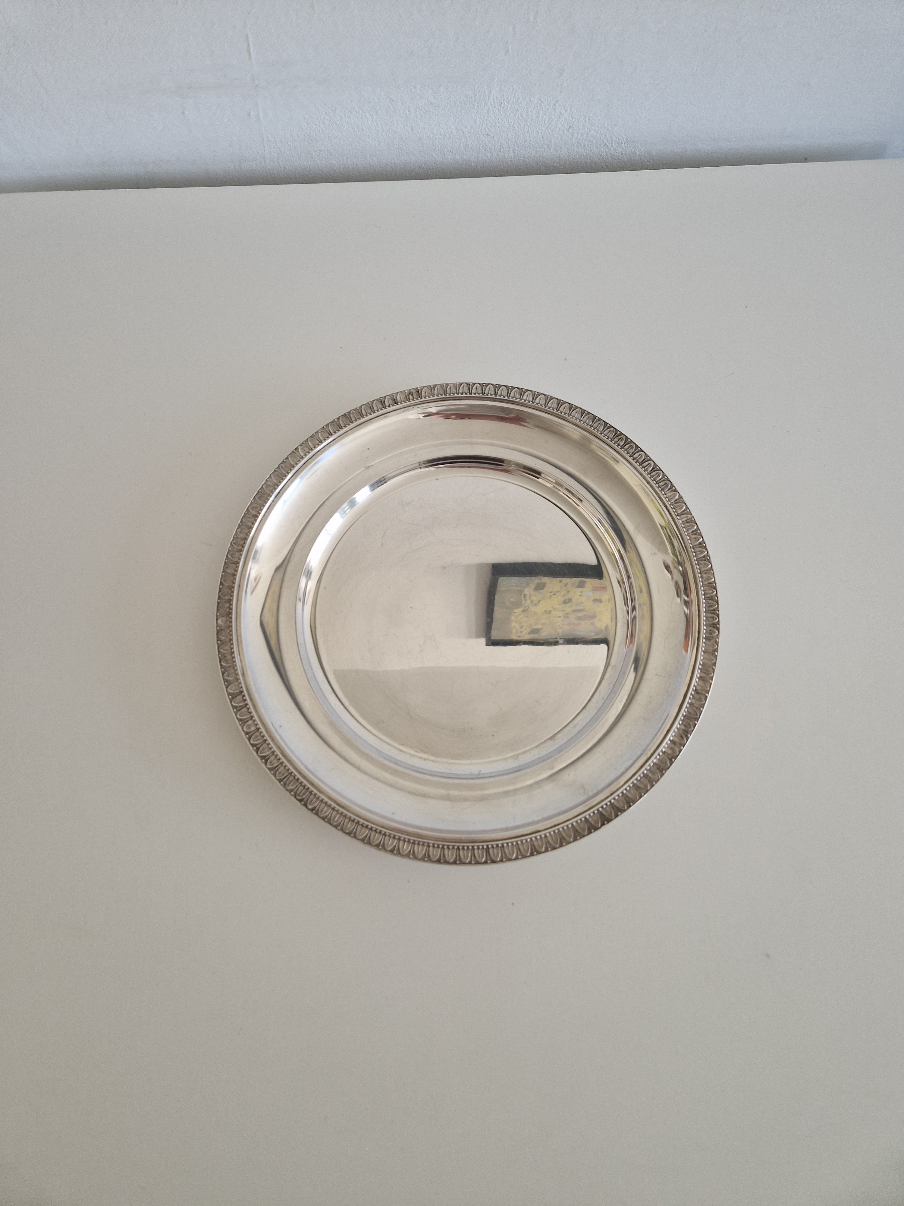 Antique Silver-Plated Charger Plate – Neoclassical Egg-and-Dart Border | Hallmarked | 30 cm