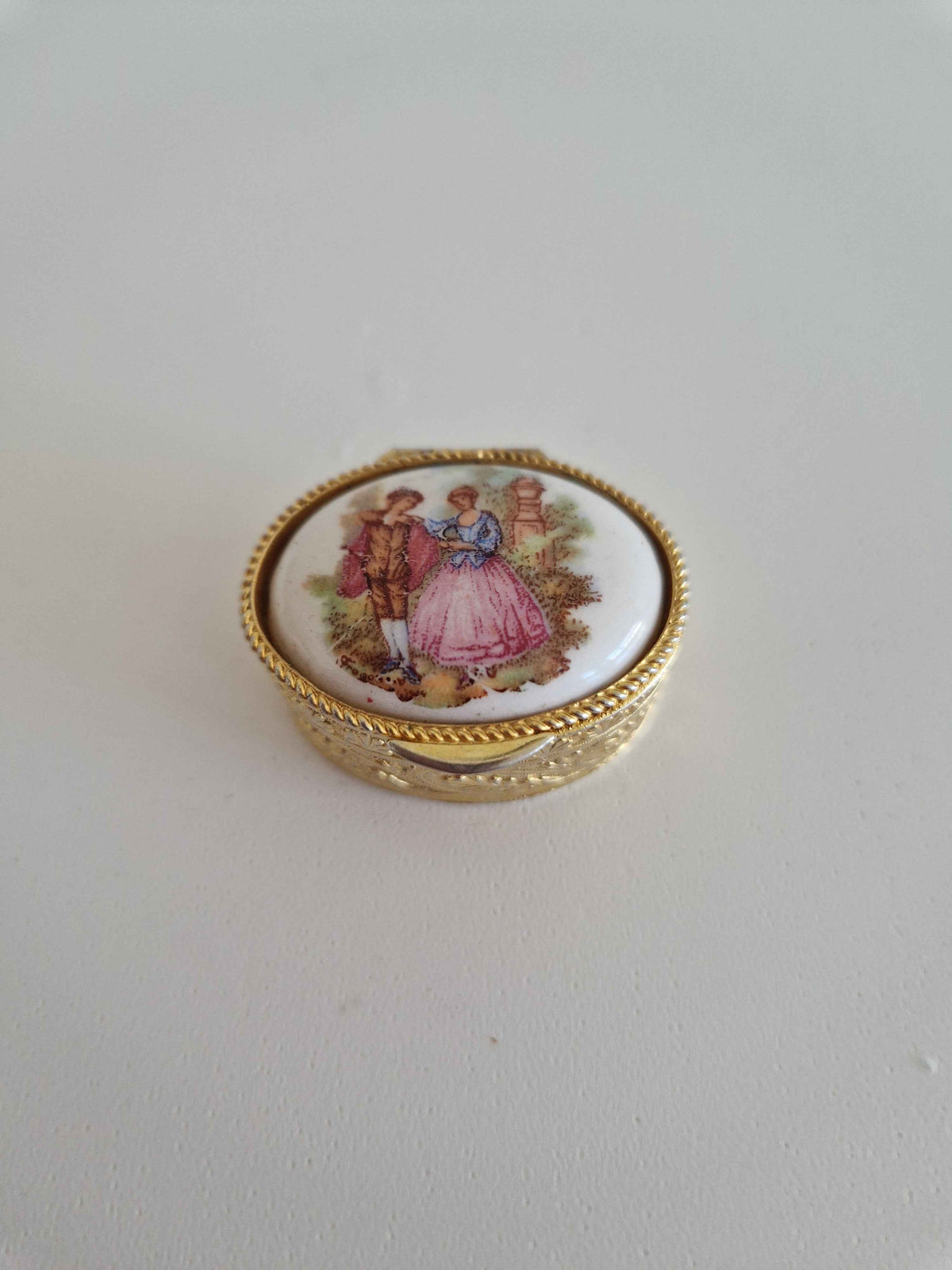 Exquisite Vintage Oval Pill Box with Fragonard Porcelain Lid and Pink Silk Interior
