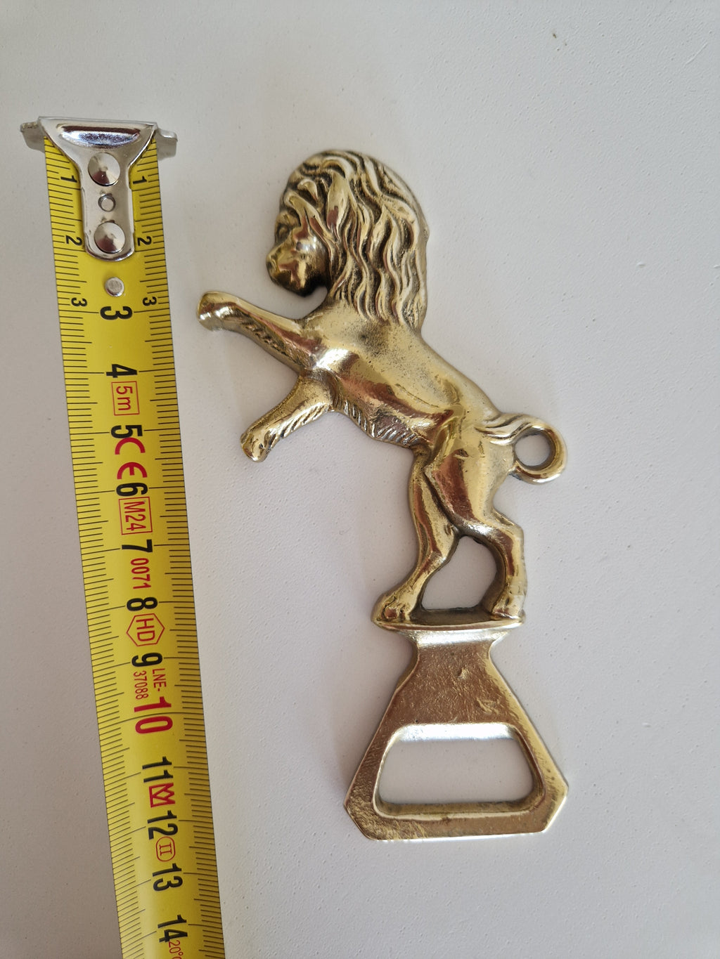 Vintage Brass Rampant Lion Bottle Opener – Cast Brass, 13 cm, Hanging Ring