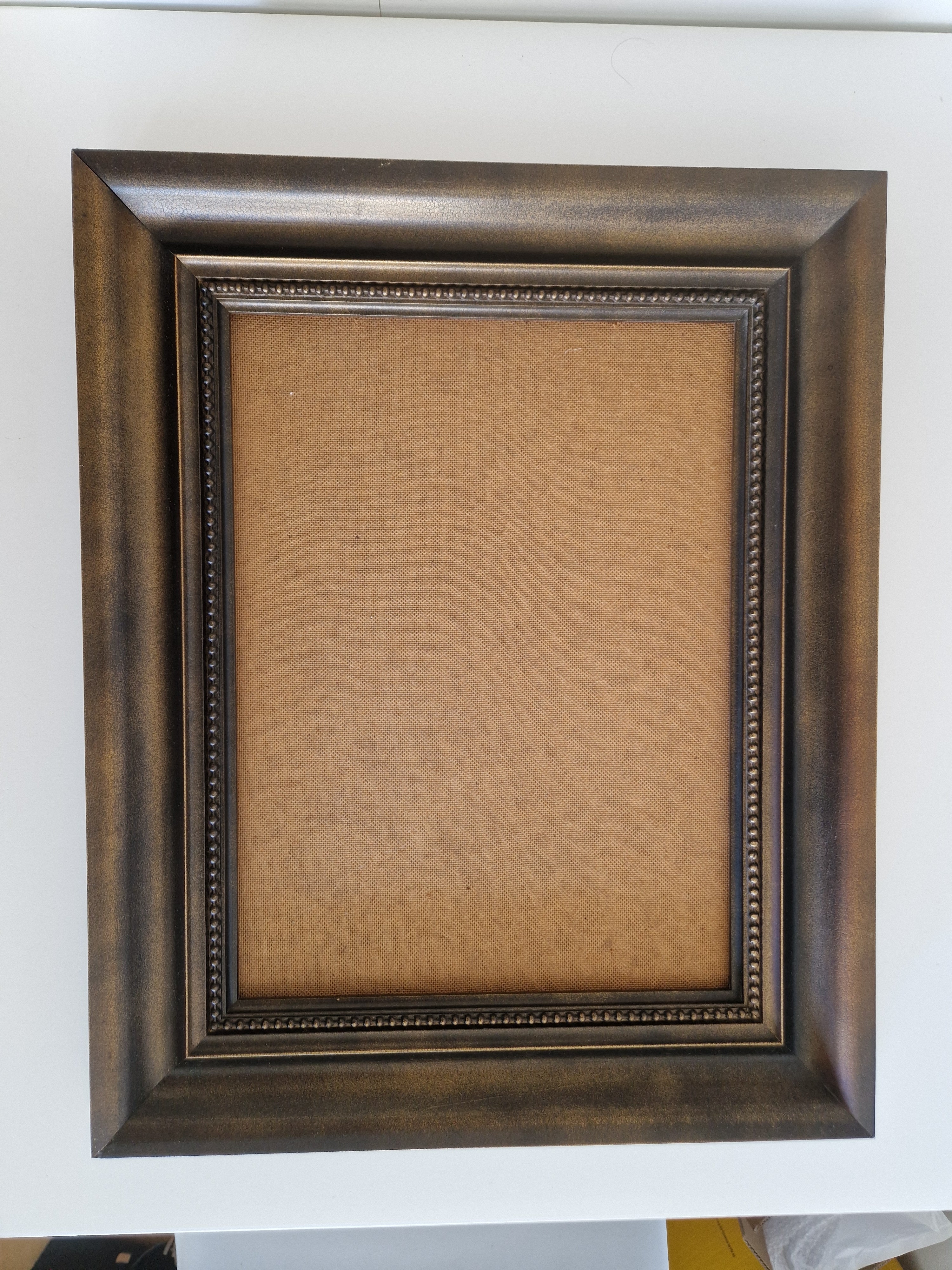 Cadre Photo Vintage en Bois | Noyer Foncé avec Bordure Perlée | Ouverture 40×30cm