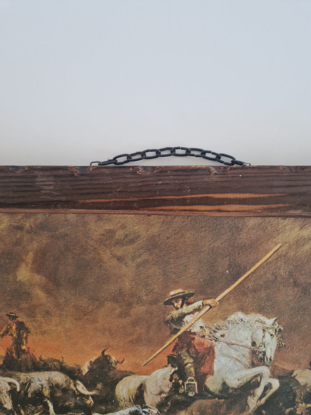 Antikes Ölgemälde – Spanische romantische Stierkampfszene | Picadore zu Pferd | Geschnitzter Walnussrahmen | 46 × 36 cm