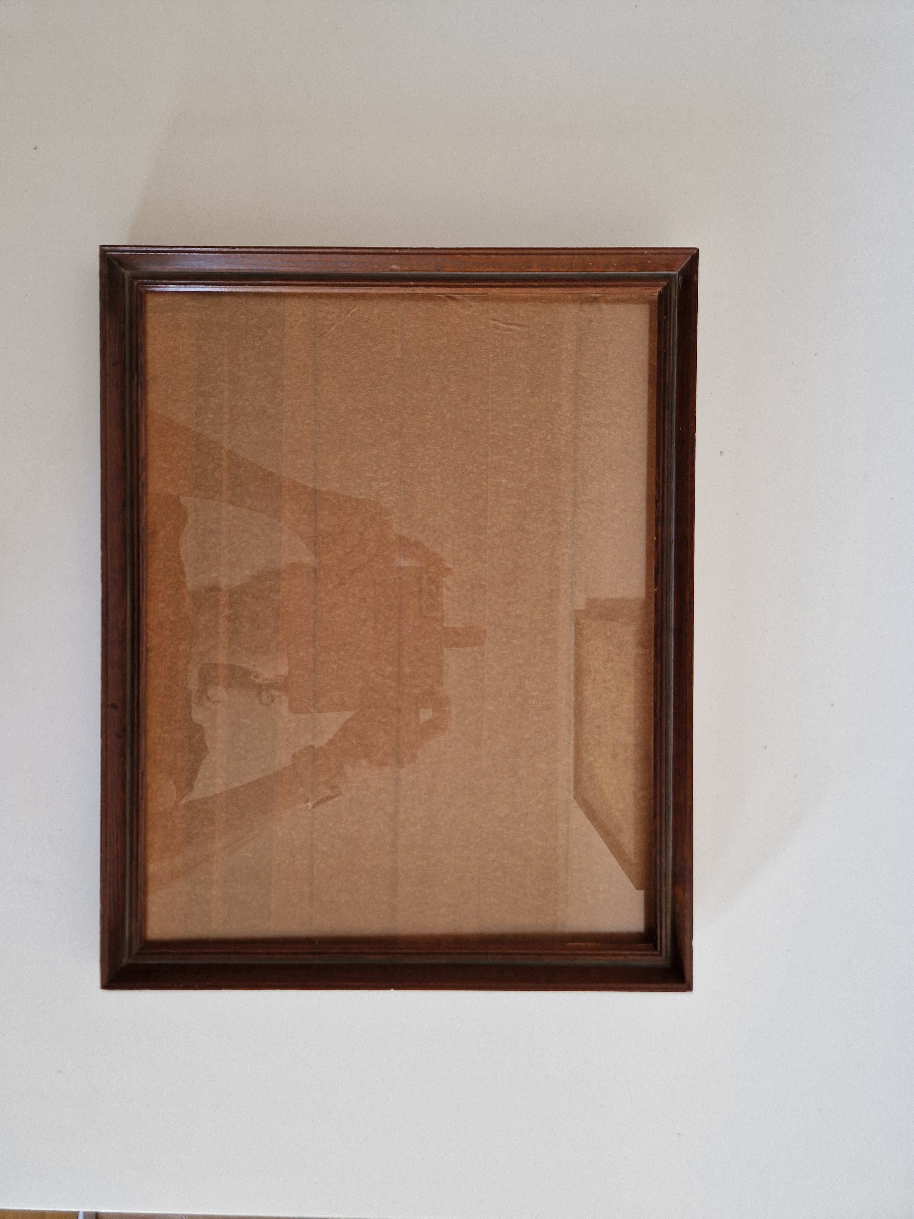 Antiker handgefertigter Holzbilderrahmen mit Glas – Massivholz, Nussbaumfarben