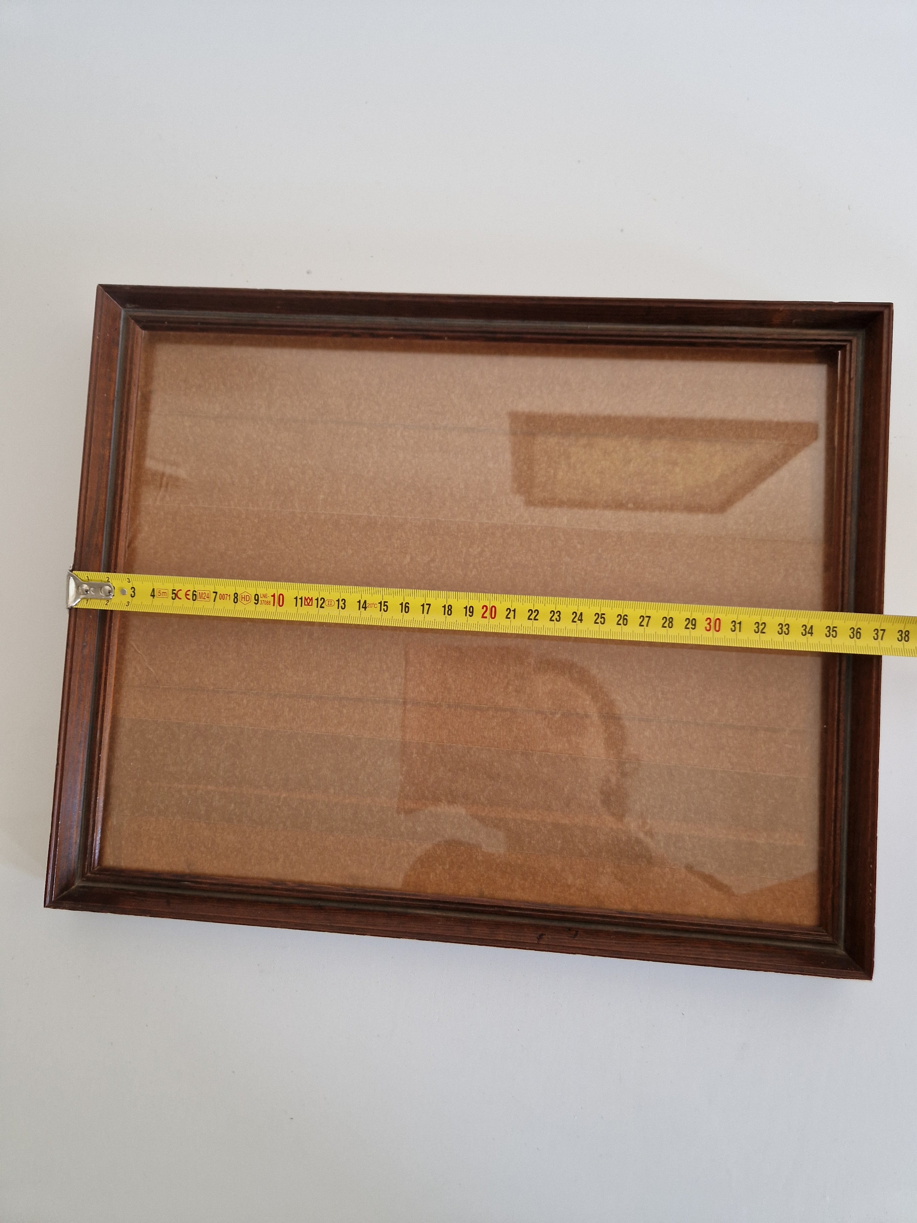 Antiker handgefertigter Holzbilderrahmen mit Glas – Massivholz, Nussbaumfarben