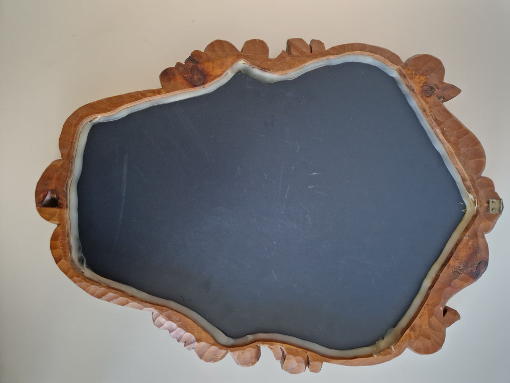 Handgeschnitzter Tiroler Nussbaumspiegel – Alpines Antikstück, ca. 1940er Jahre