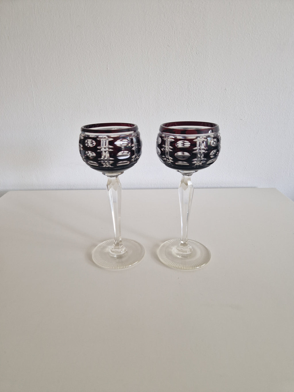 Pair of Vintage Anna Hütte Austrian Cut Crystal Wine Glasses — Deep Burgundy Overlay