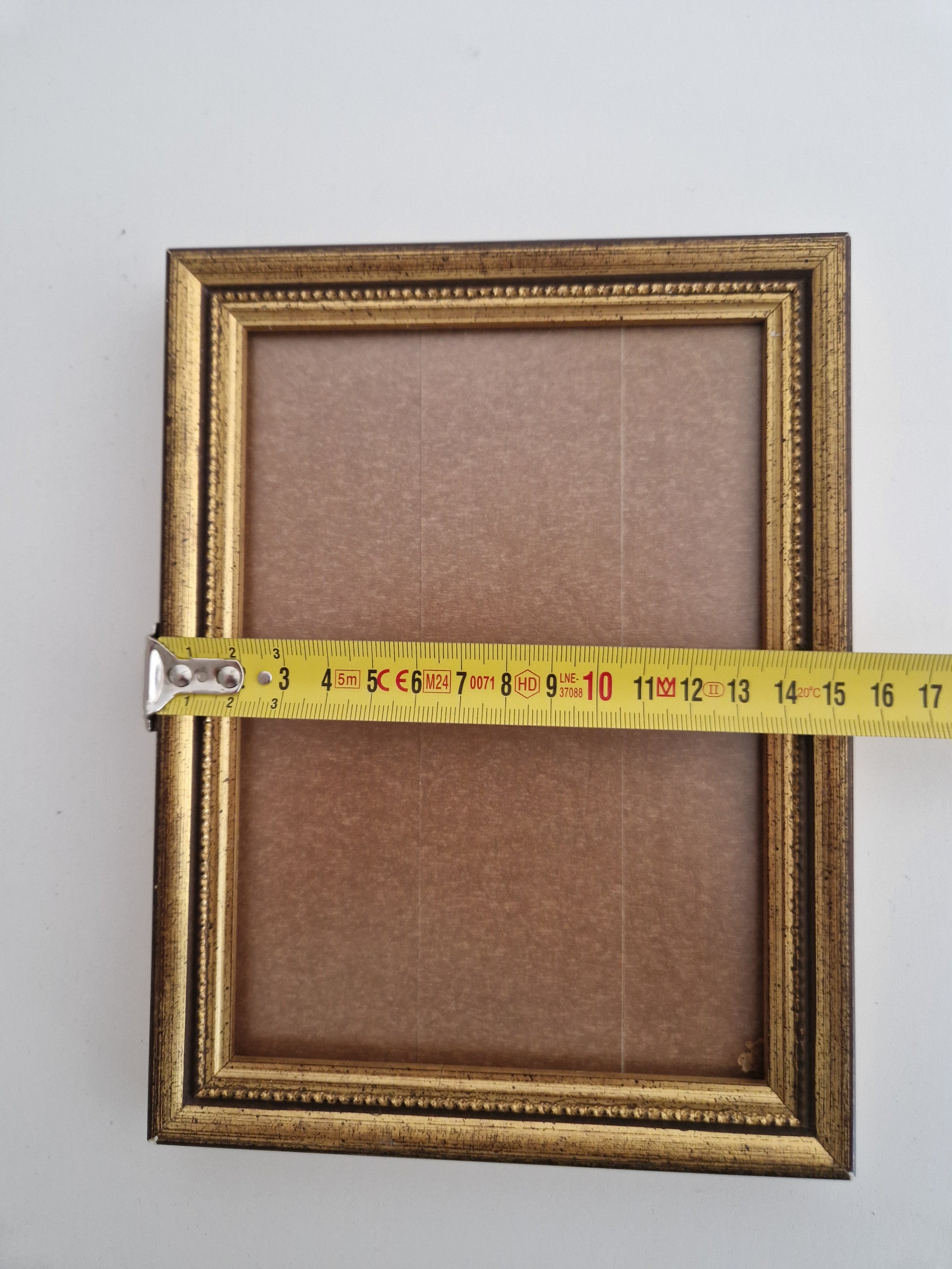 Vintage Holzbilderrahmen | Antike goldene Perlenleiste | 13×15cm Öffnung | Glas inklusive | Fertig zum Aufhängen