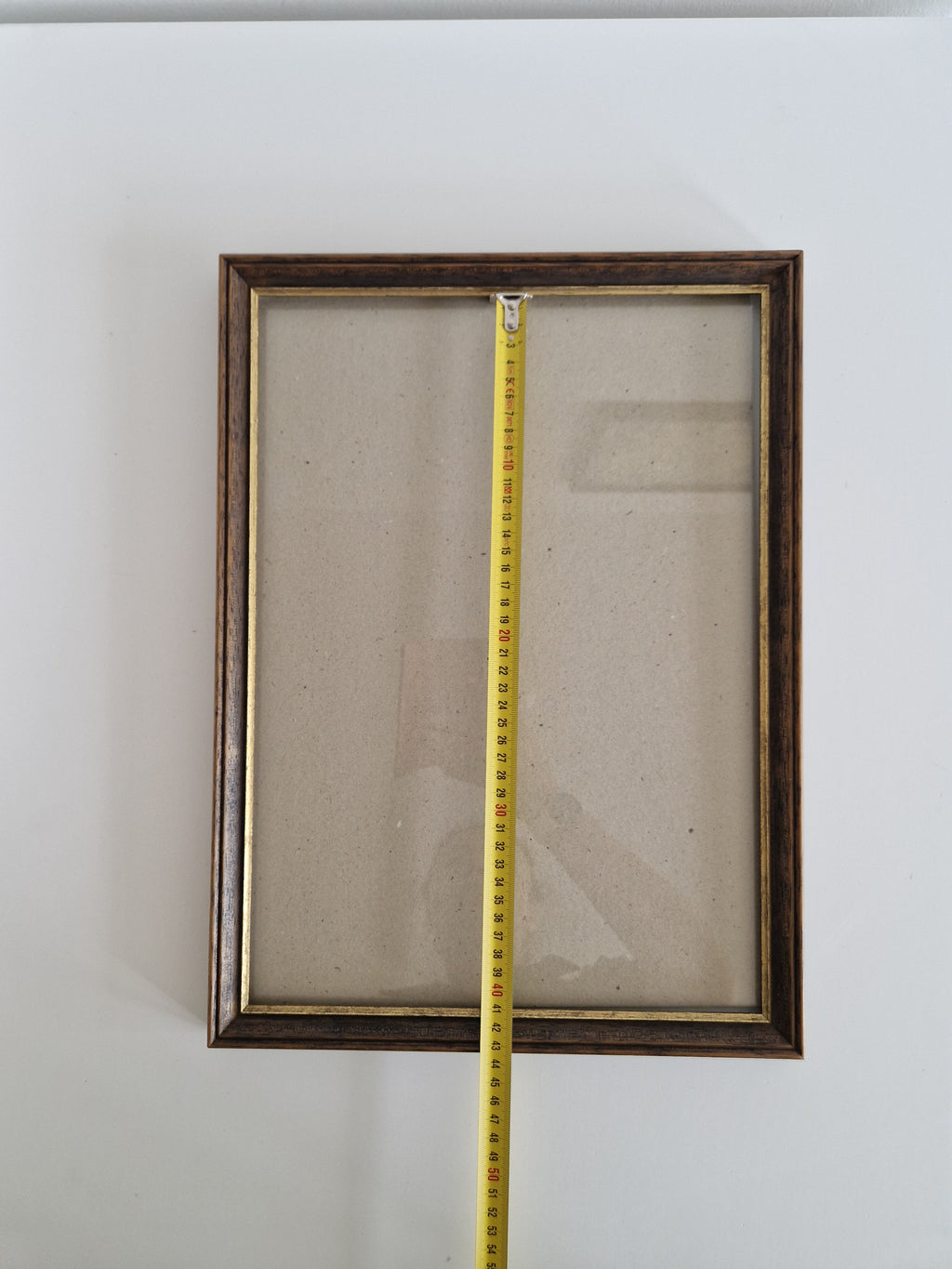 Vintage Holz-Bilderrahmen | Dunkles Maserfurnier & goldene Zierleiste | 30×40cm Öffnung | Inklusive Glas