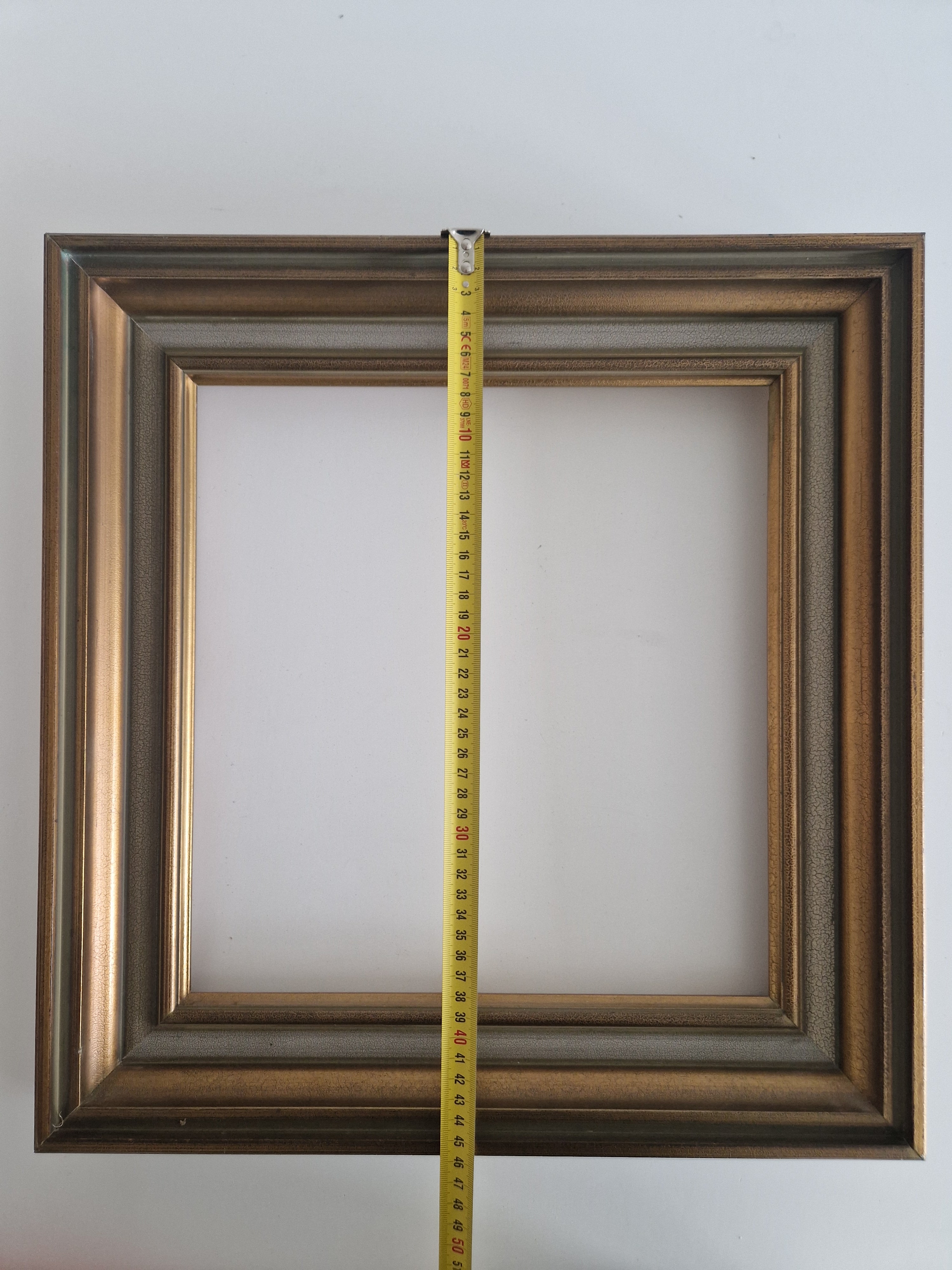 Vintage Antiker Gold-Stufenbilderrahmen | 30×30cm Öffnung | Galerie-Stil | Ohne Glas
