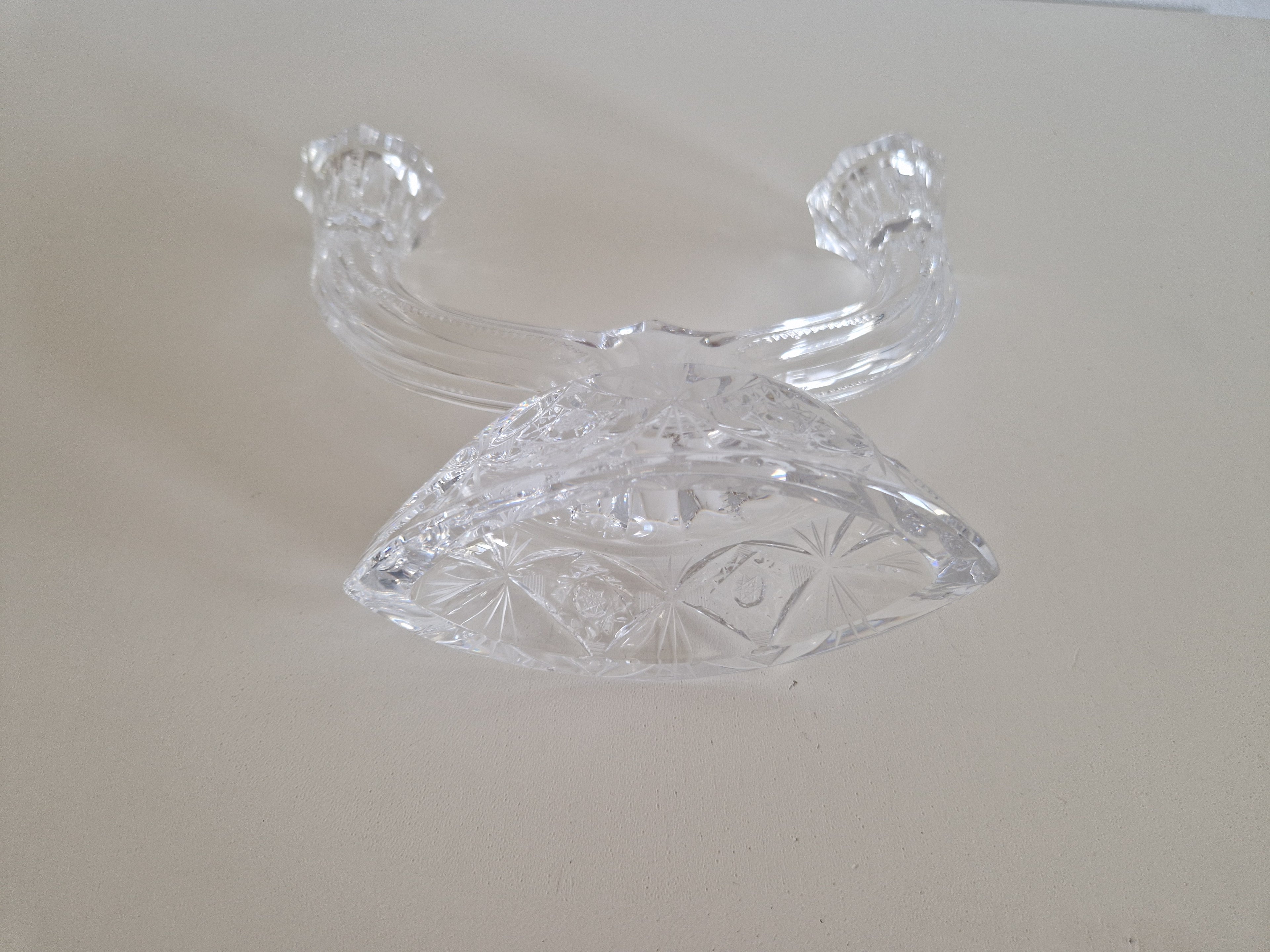 Vintage Hand-Cut Crystal Double Candelabra – Star & Fan Cut Base, Two-Arm Candlestick, 14 cm