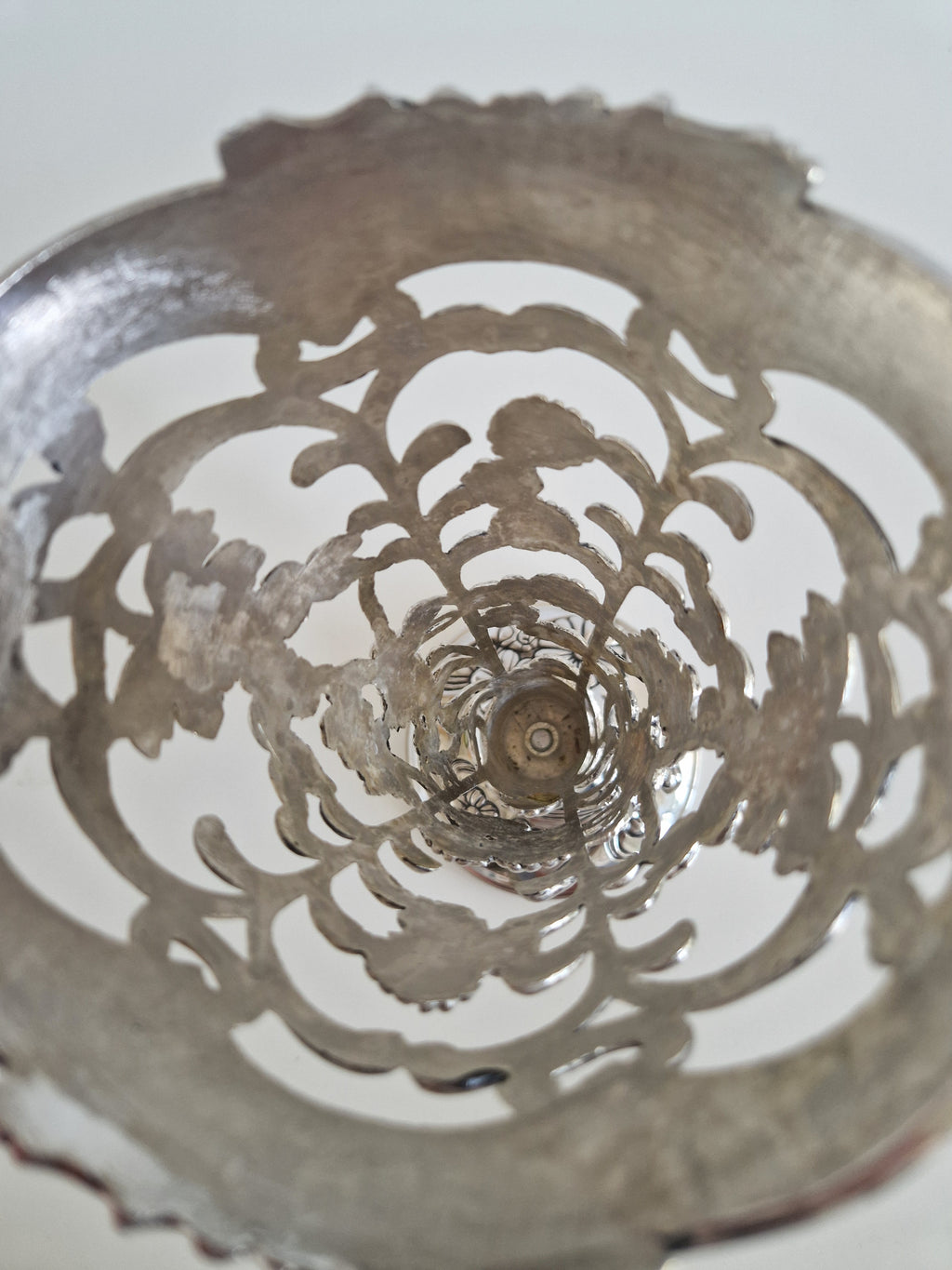 Vintage Silver-Plated Reticulated Vase – Pierced Floral Trumpet, approx. 25 cm