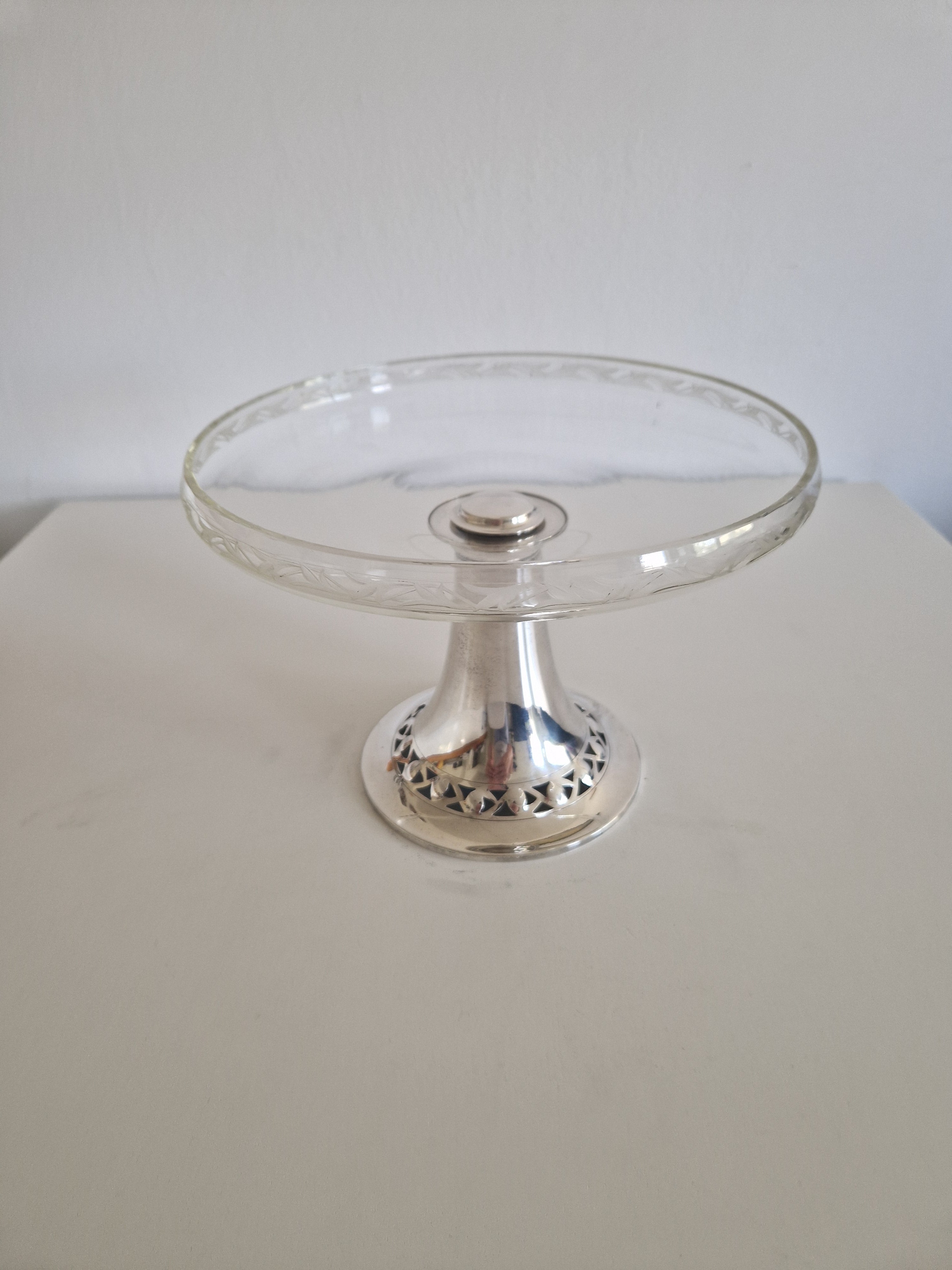 Vintage Silver-Plated & Engraved Crystal Cake Stand Tazza – Art Nouveau Style, 26 cm