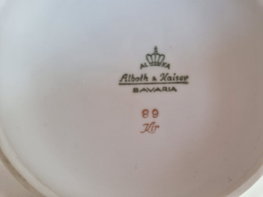 Alboth & Kaiser Bavaria "Kir" Porcelain Soliflore Vase – Gold Rim Rose Decor, 29 cm