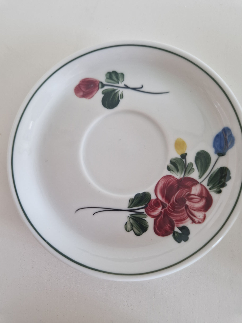 Lilien Porzellan Austria Breakfast Set for Two – Hand-Painted Folk Rose Pattern | Underglaze | 7 Pieces: 2 Cups, 2 Saucers, 2 Plates, 1 Milk Jug