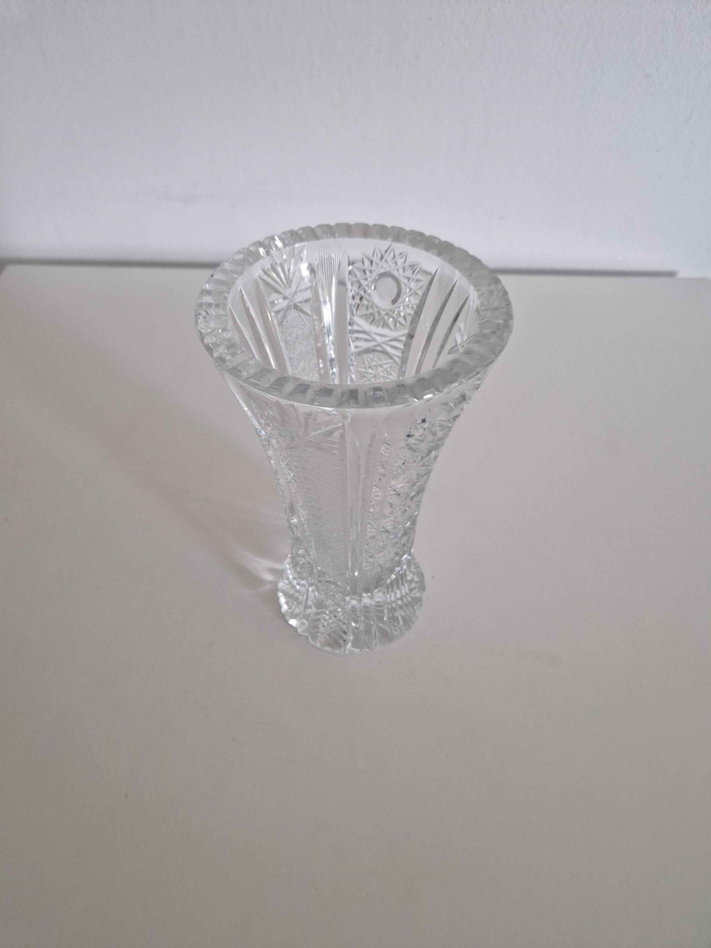 Elegant Bohemian Cut Crystal Vase - Timeless Trumpet Design with Stunning Pinwheel Detailing