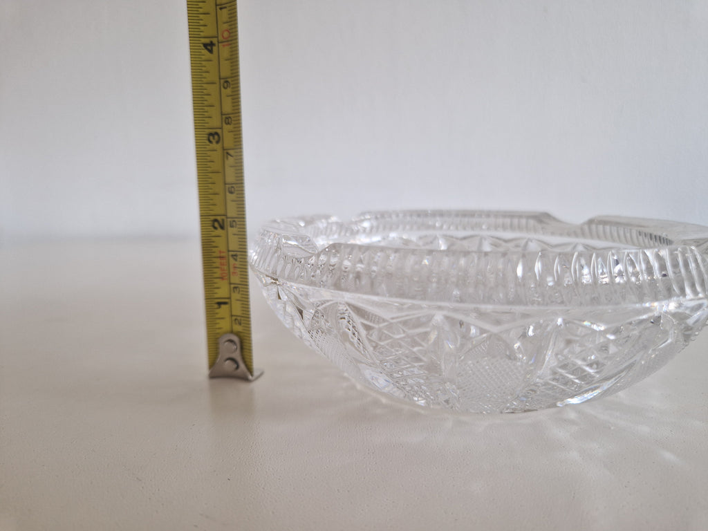 Coupe en cristal taillé vintage – Motif étoile, éventail et diamant | Bord perlé | env. 18 cm | Cristal européen du milieu du siècle