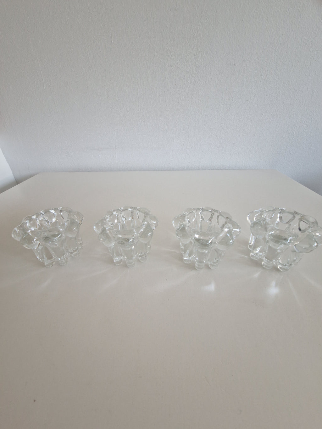 Elegant Flower-Shaped Glass Candle Holders - Set of 4 for a Timeless Touch