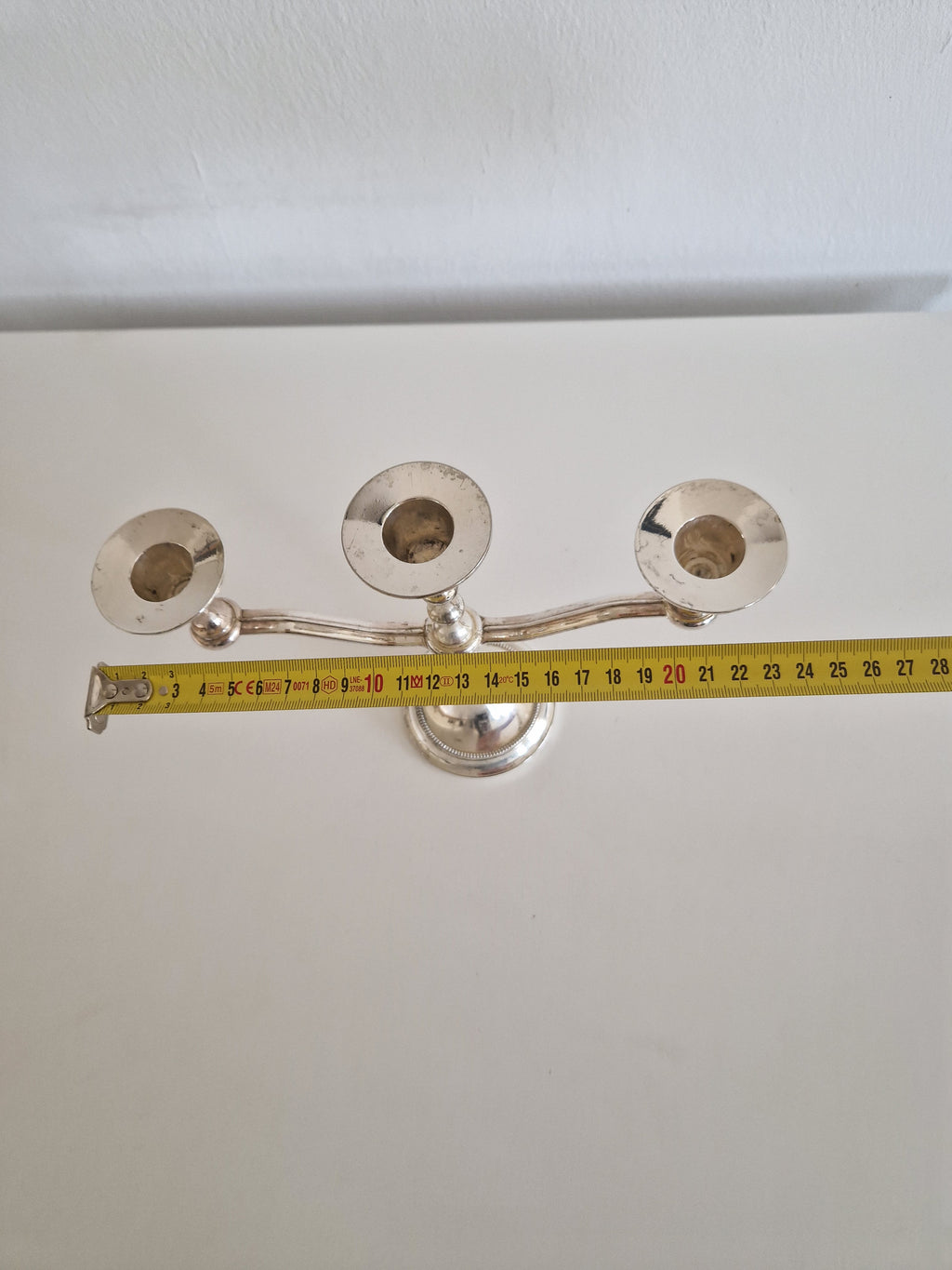 Bougeoir Vintage en Argent Plaqué à 3 Bras – Tige en Balustre, Base Perlé, 21 cm