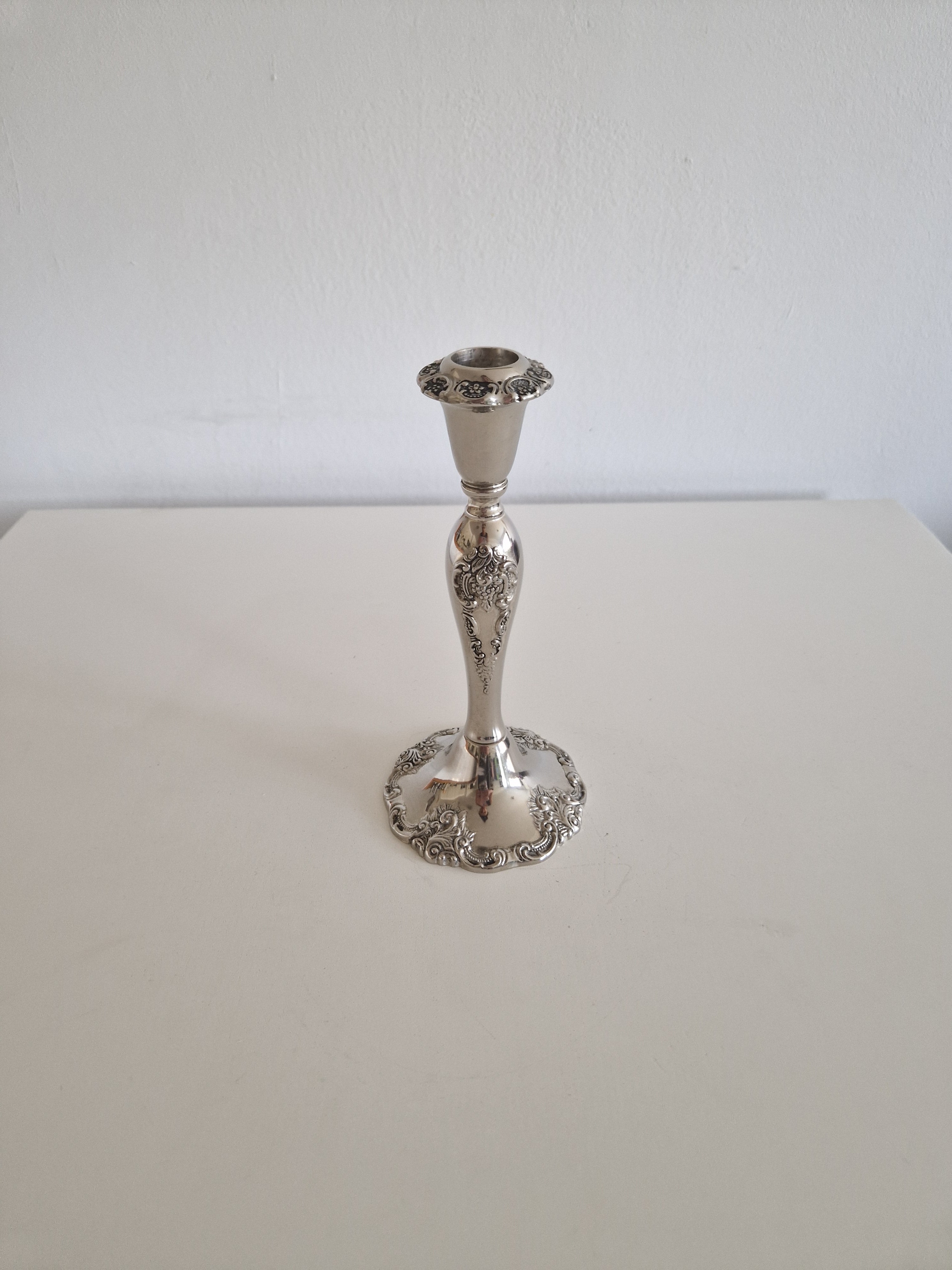 Vintage Silver-Plated Candlestick – Rococo Floral Embossed, 20 cm