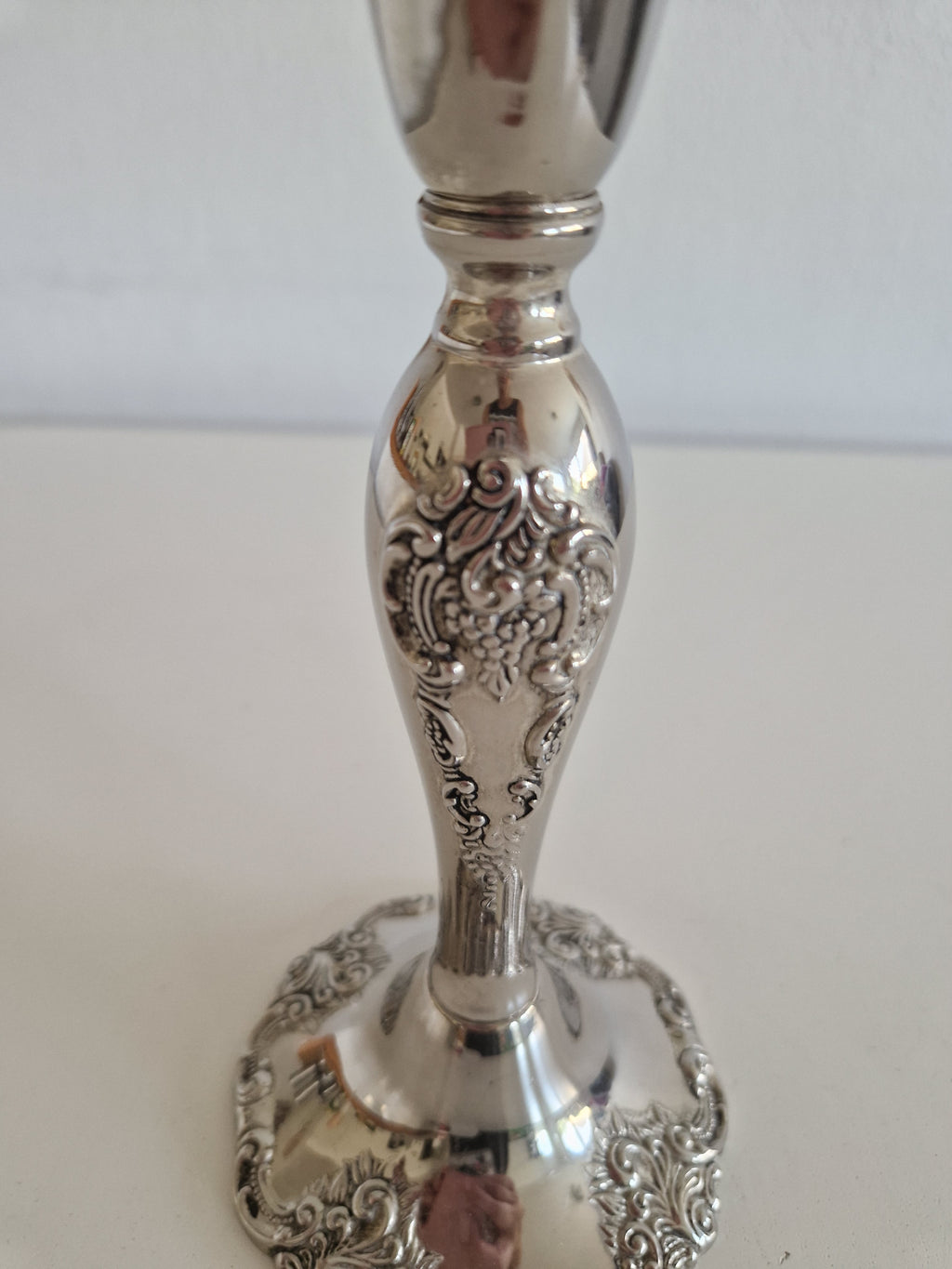 Vintage Silver-Plated Candlestick – Rococo Floral Embossed, 20 cm